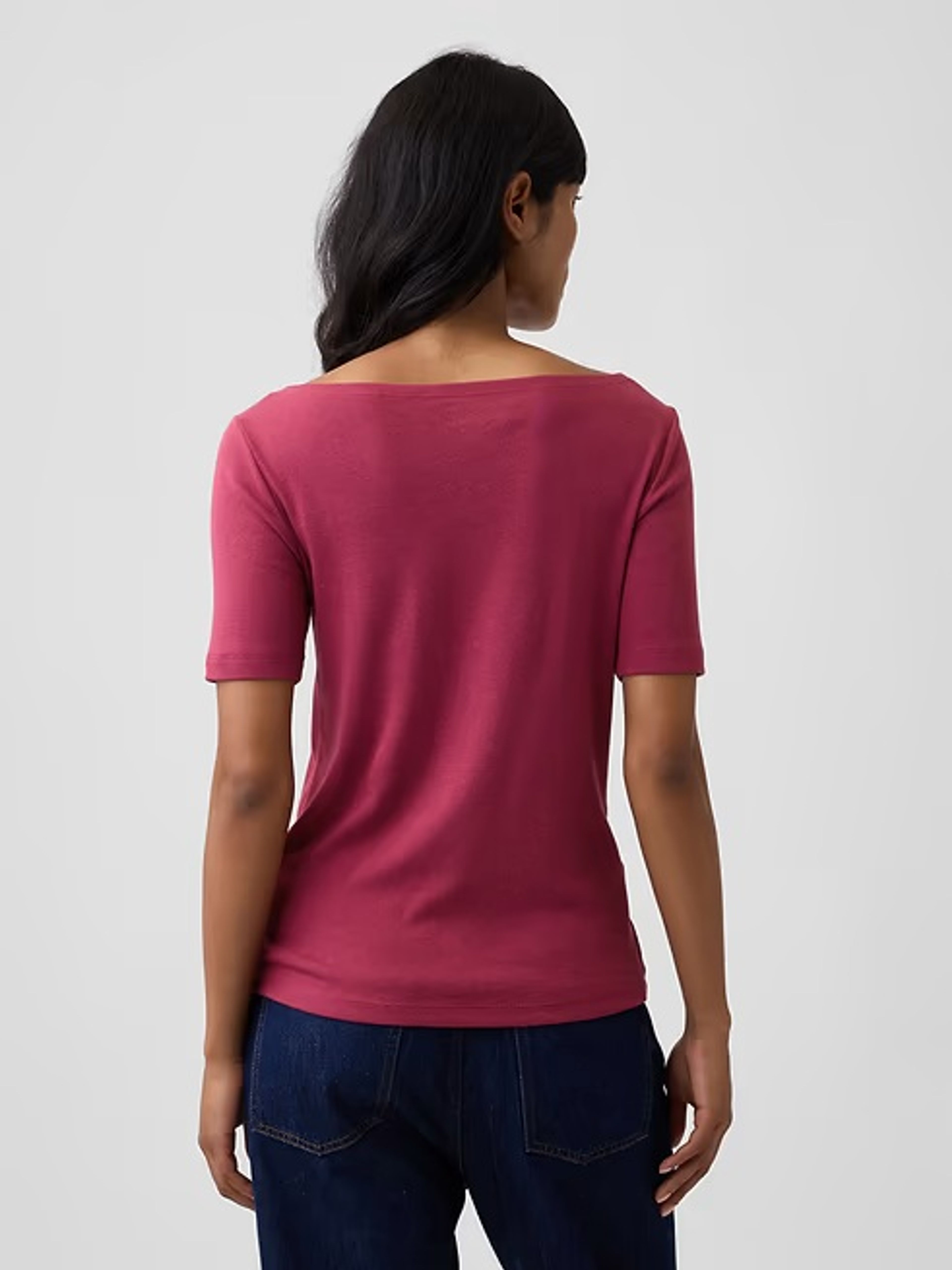 Camiseta de canalé con escote barco - 002