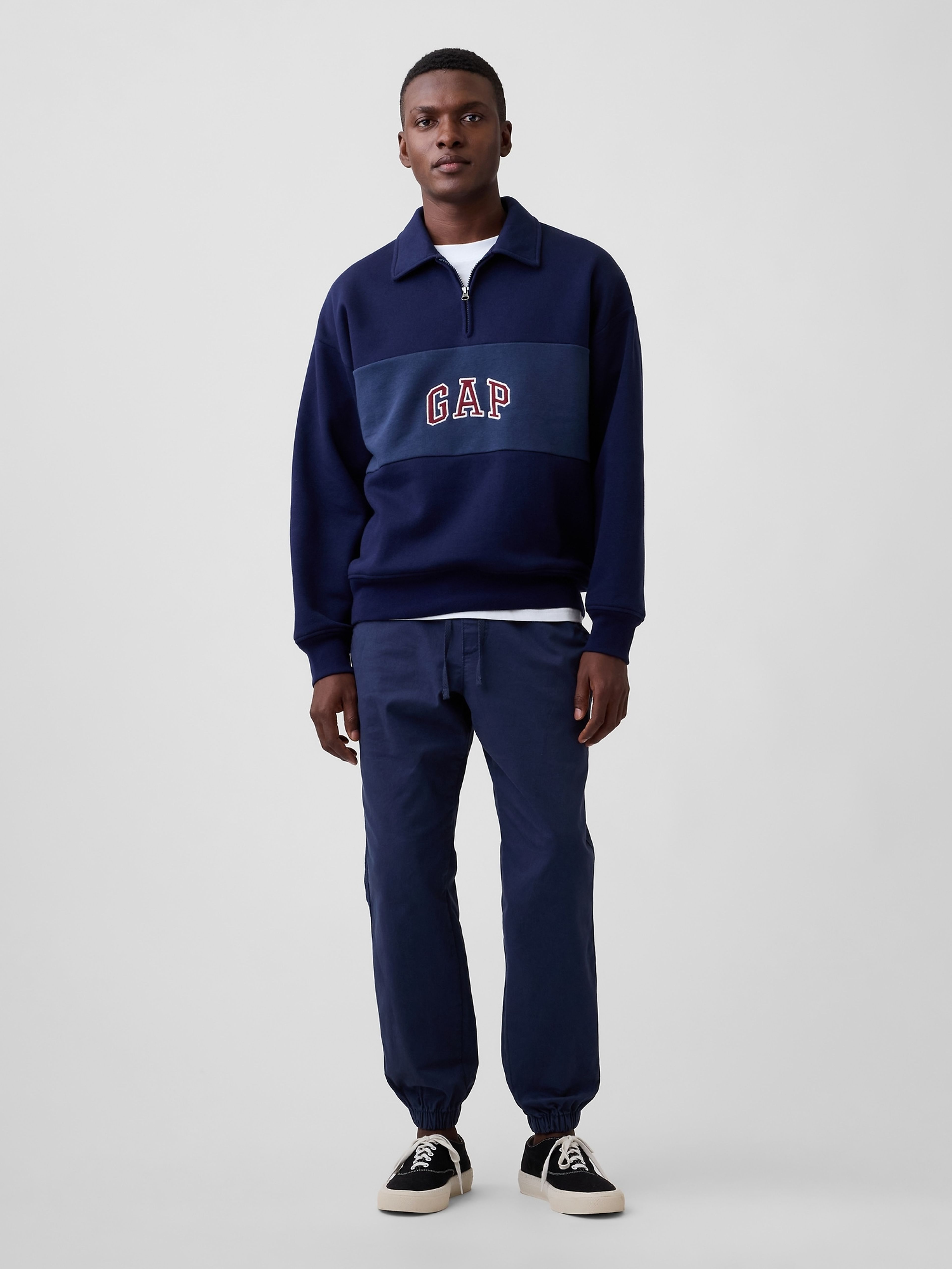 Kalhoty Joggers GapFlex - 001