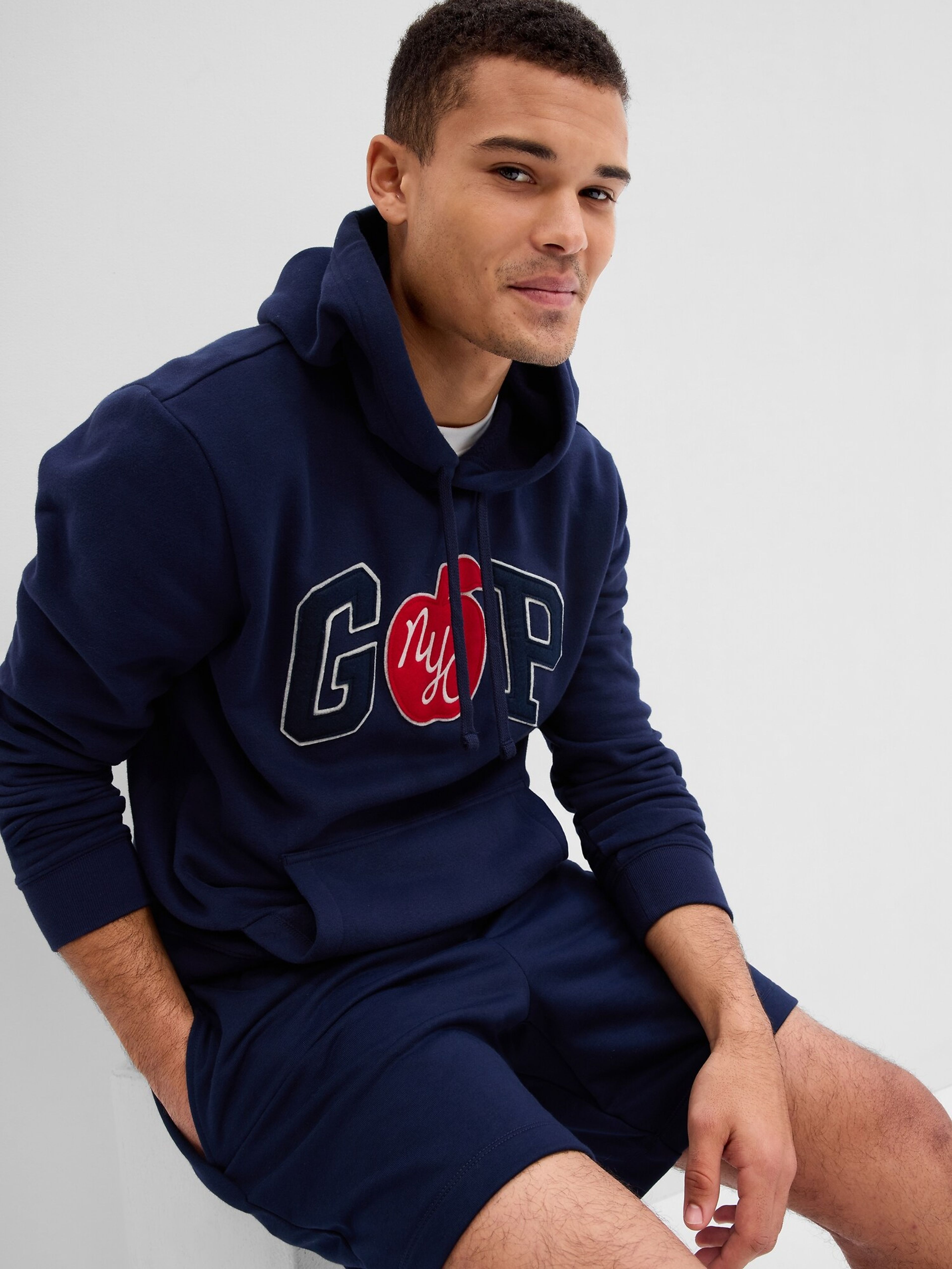 Sweatshirt mit GAP Logo