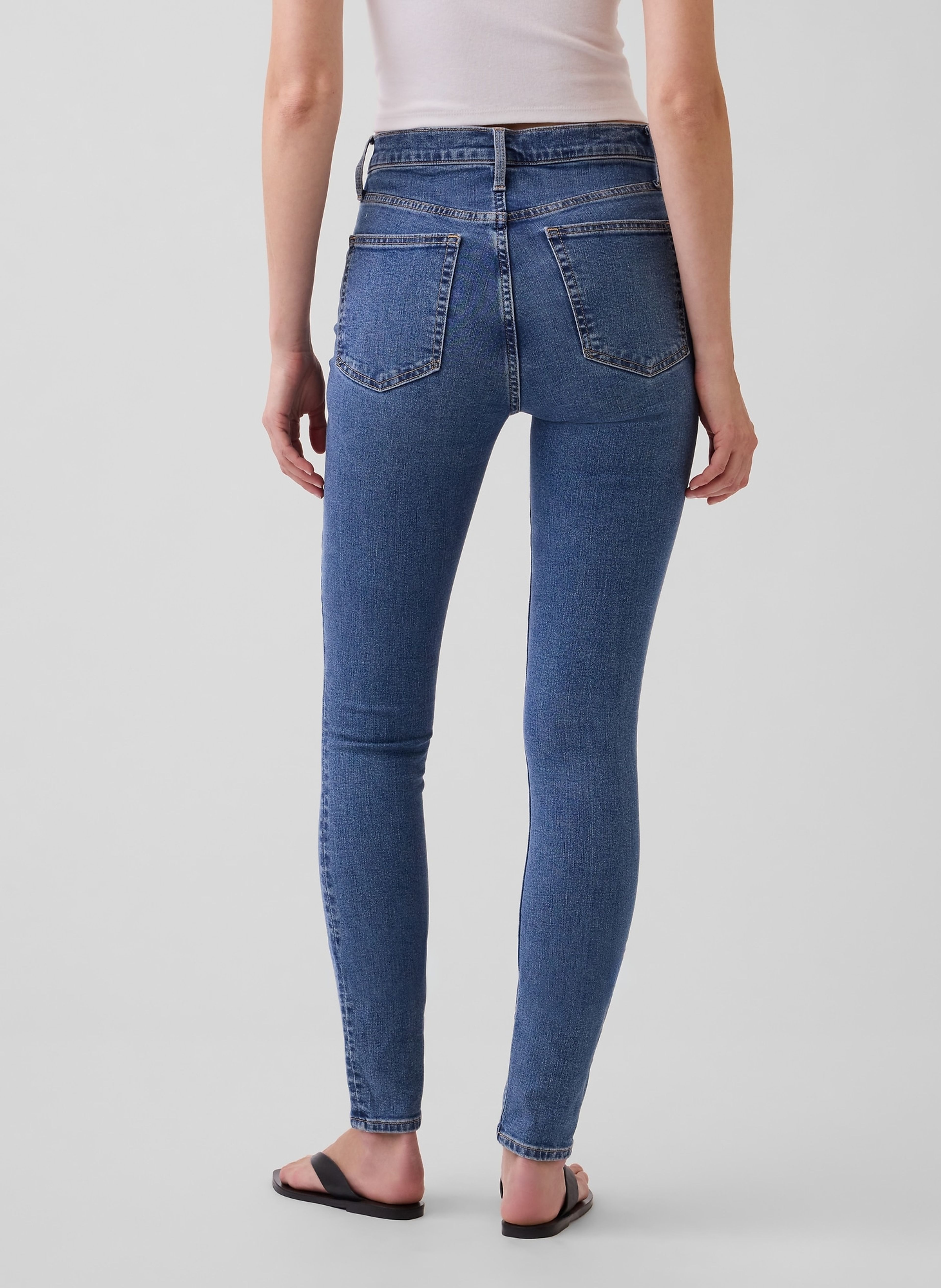High Rise True Skinny Jeans - 004