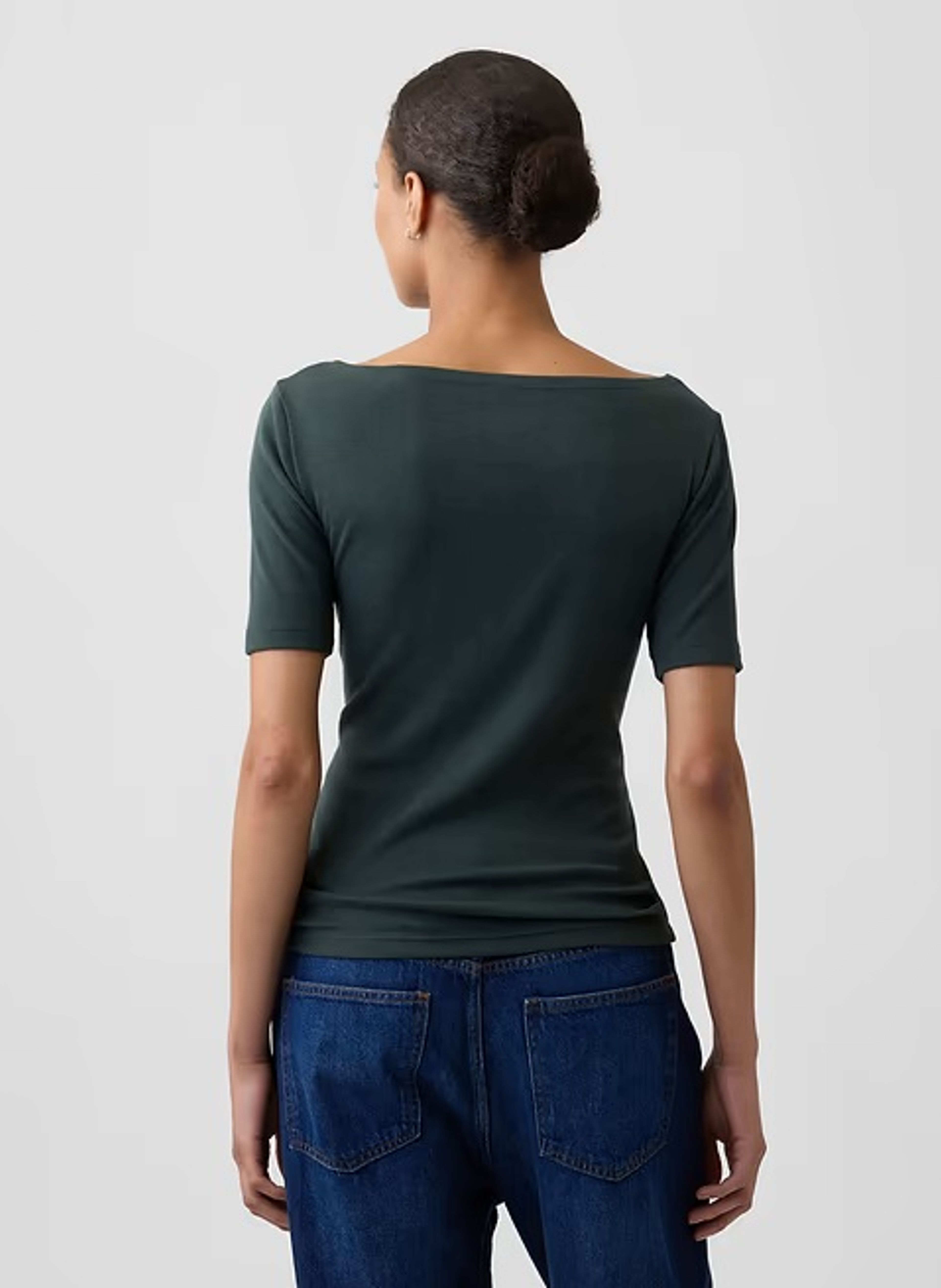 Camiseta de canalé con escote barco - 002