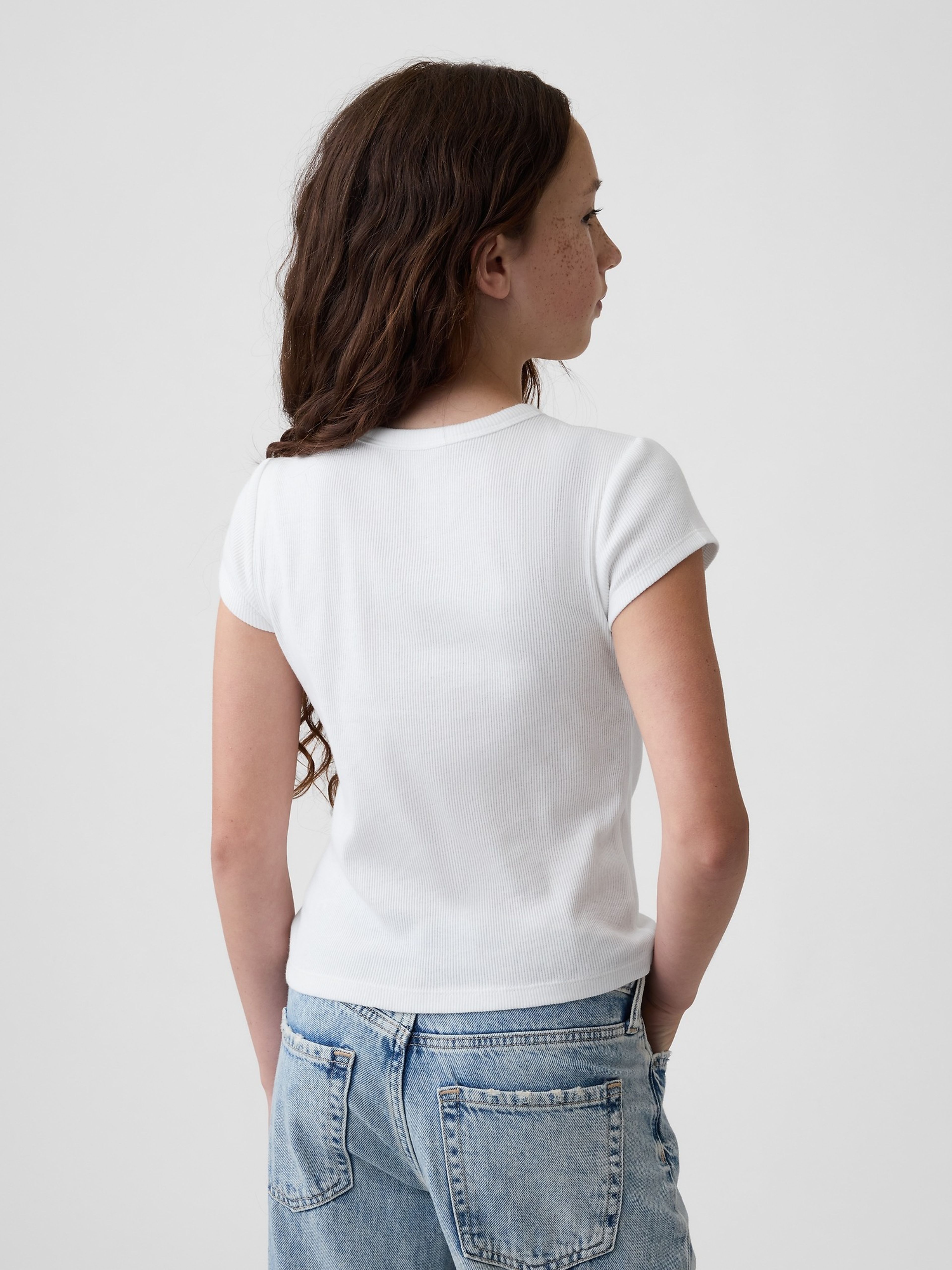 Dziecięcy prążkowany T-shirt z logo - 002
