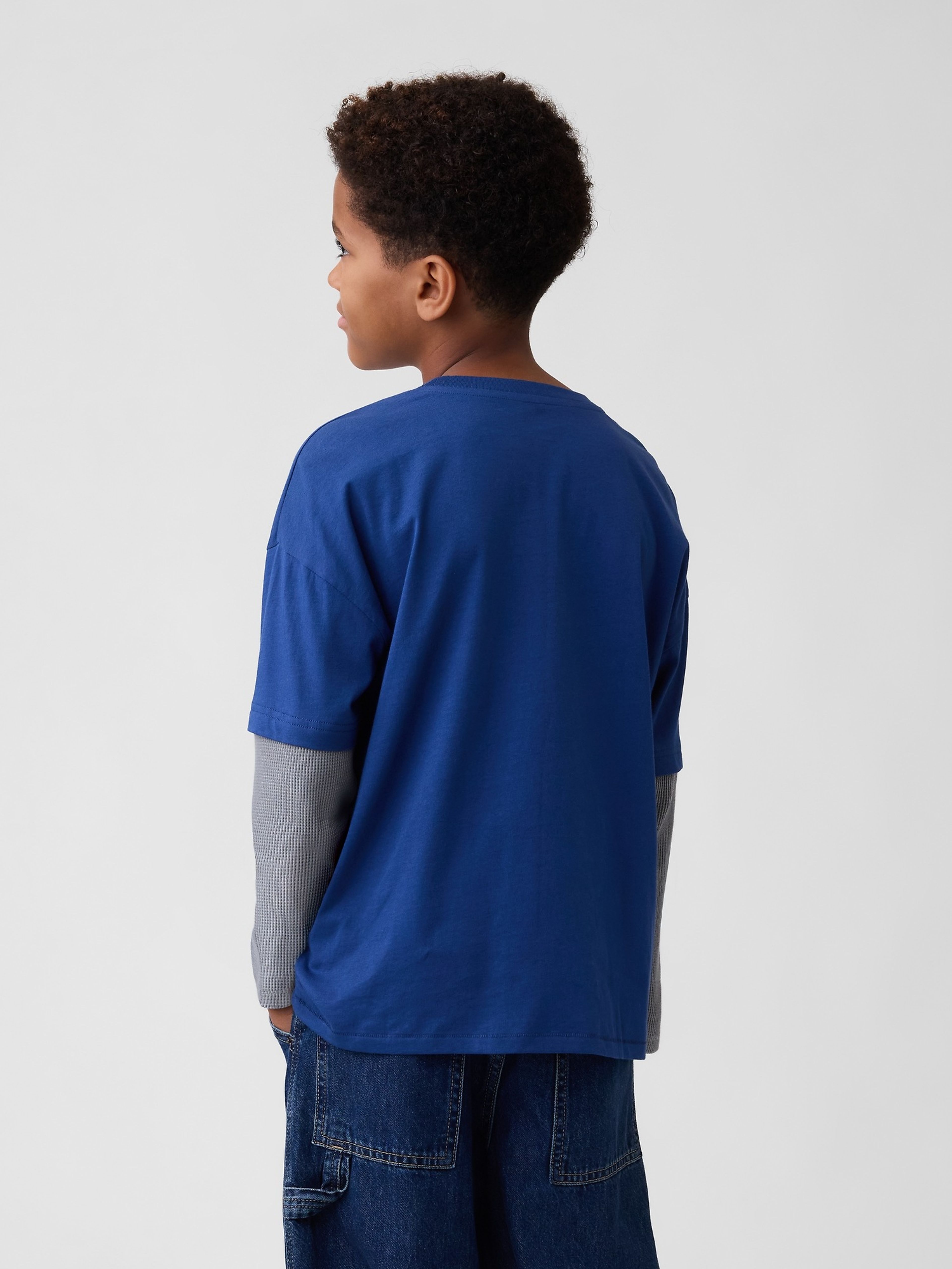Camiseta infantil con logo - 003
