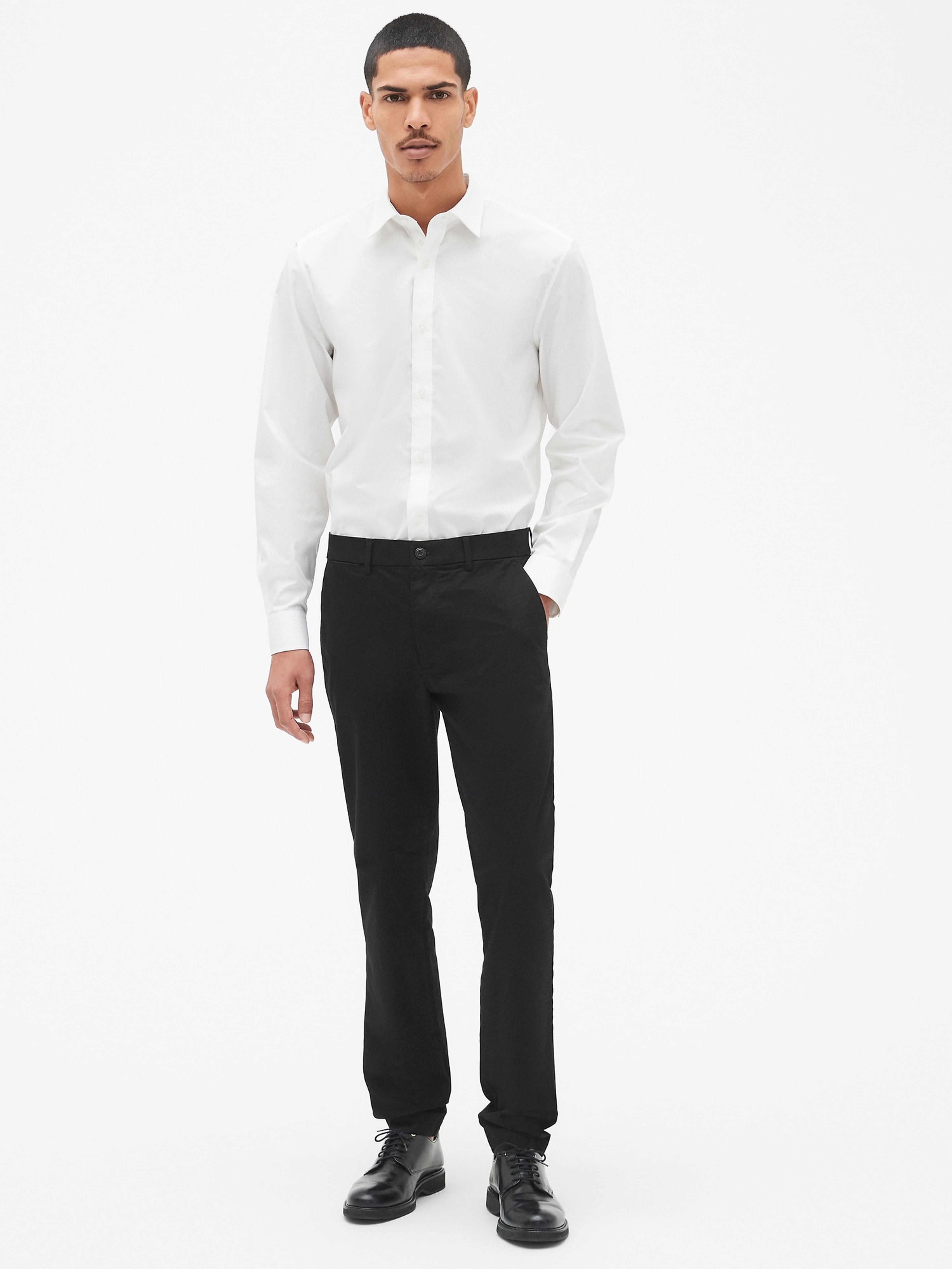 Pantaloni modern khaki in slim fit GapFlex