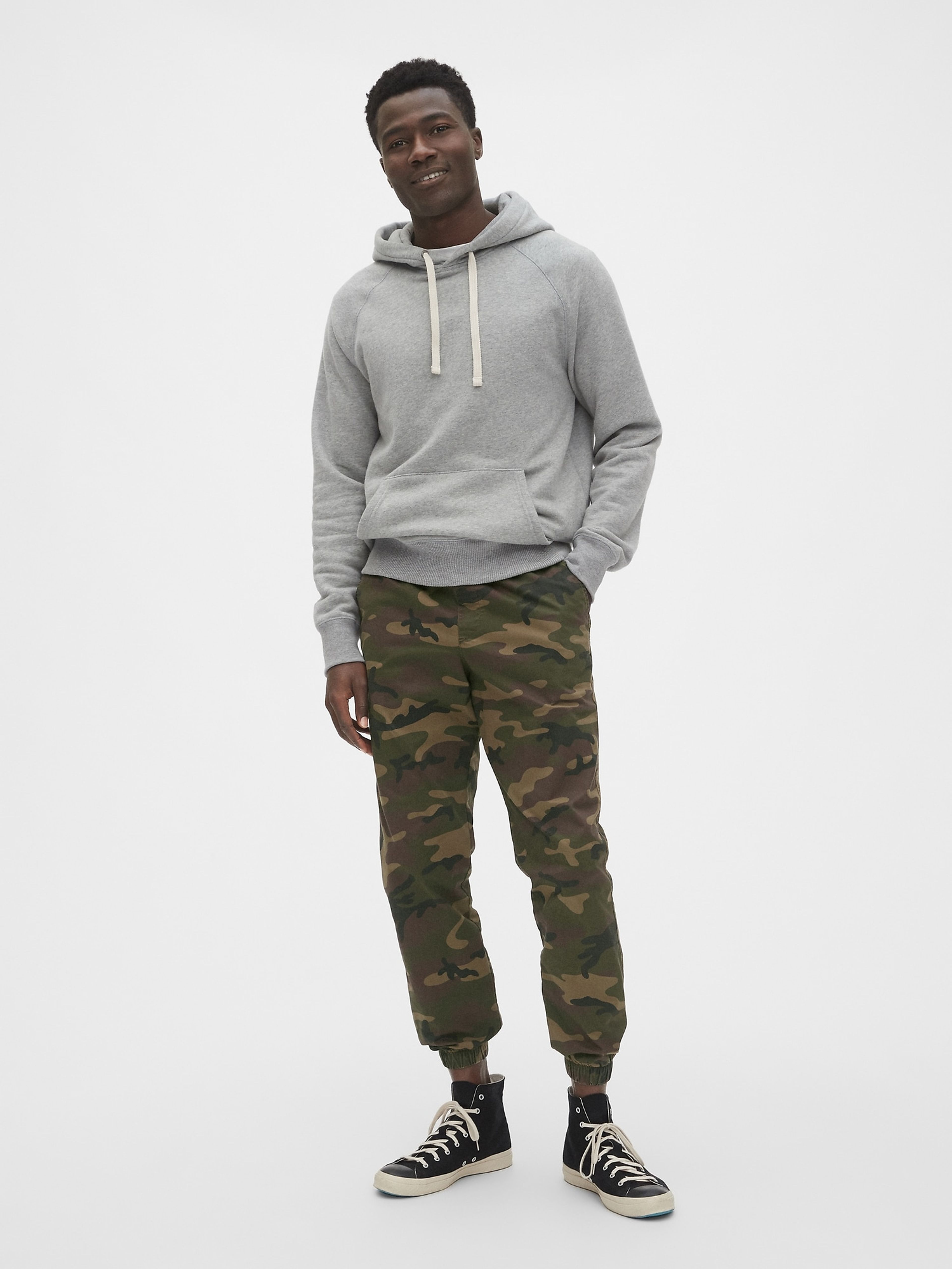 Kalhoty slim canvas joggers GapFlex