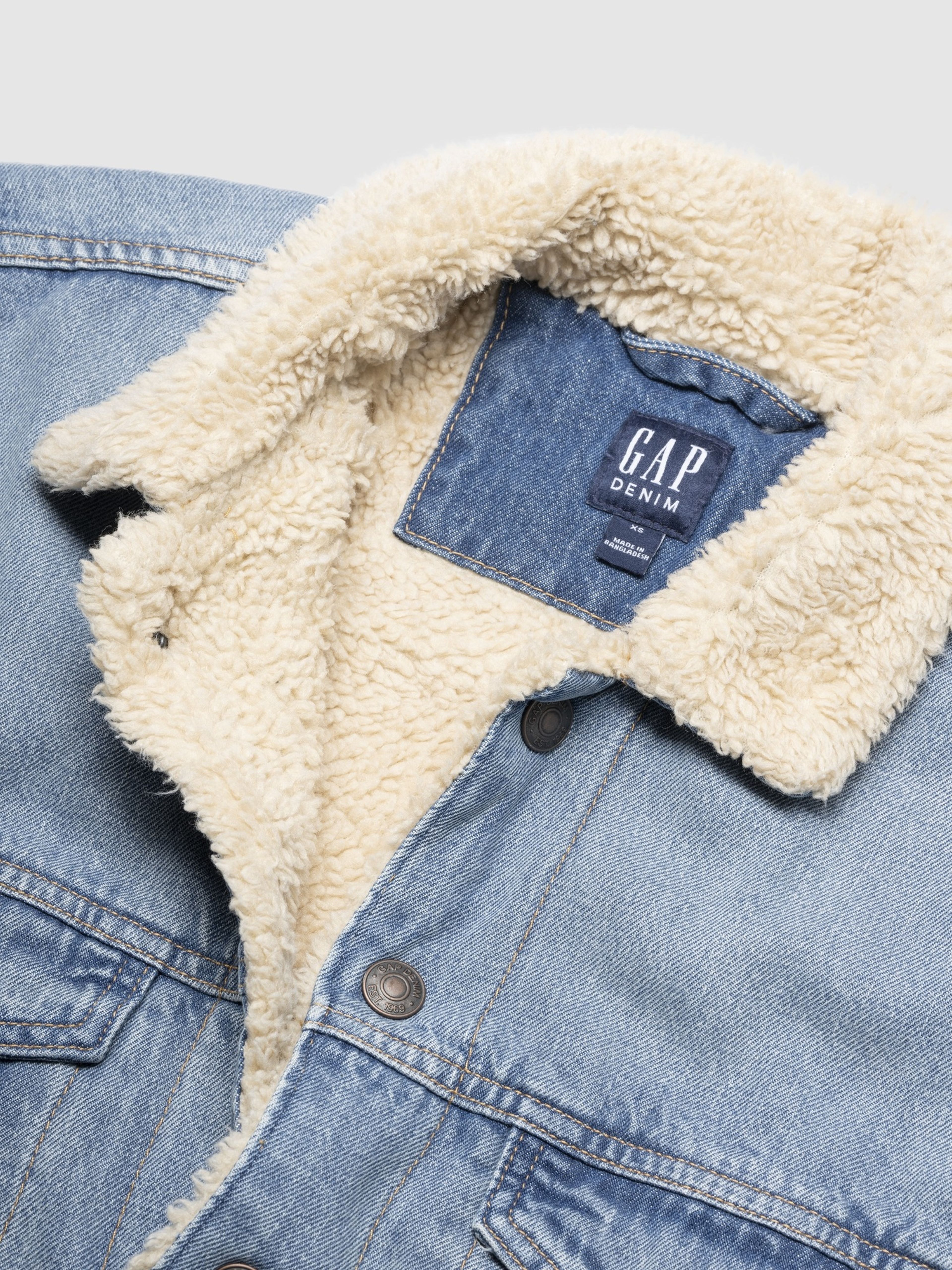 Veste denim isolée - 005