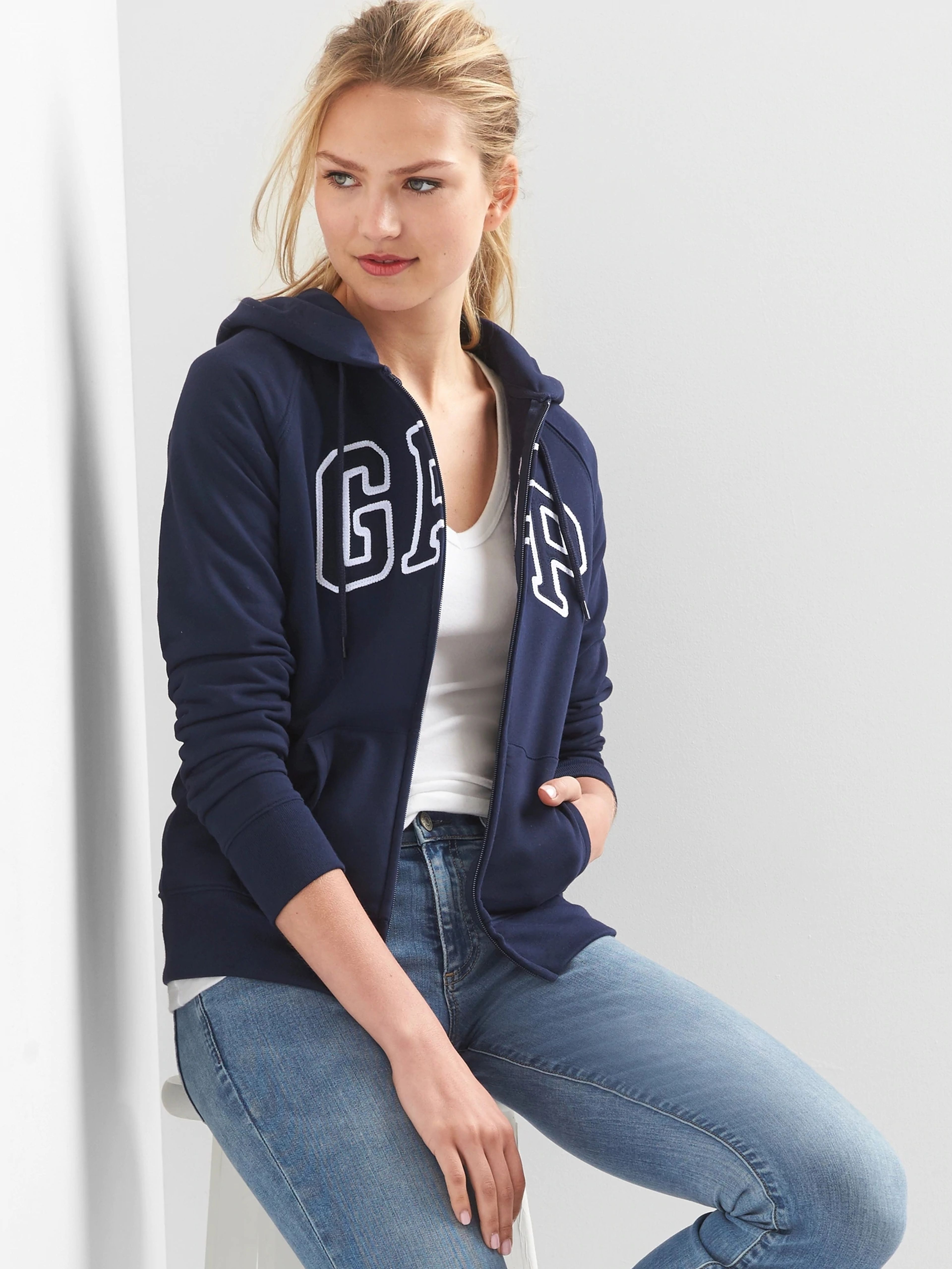 Sweatjacke mit Logo und Fleece