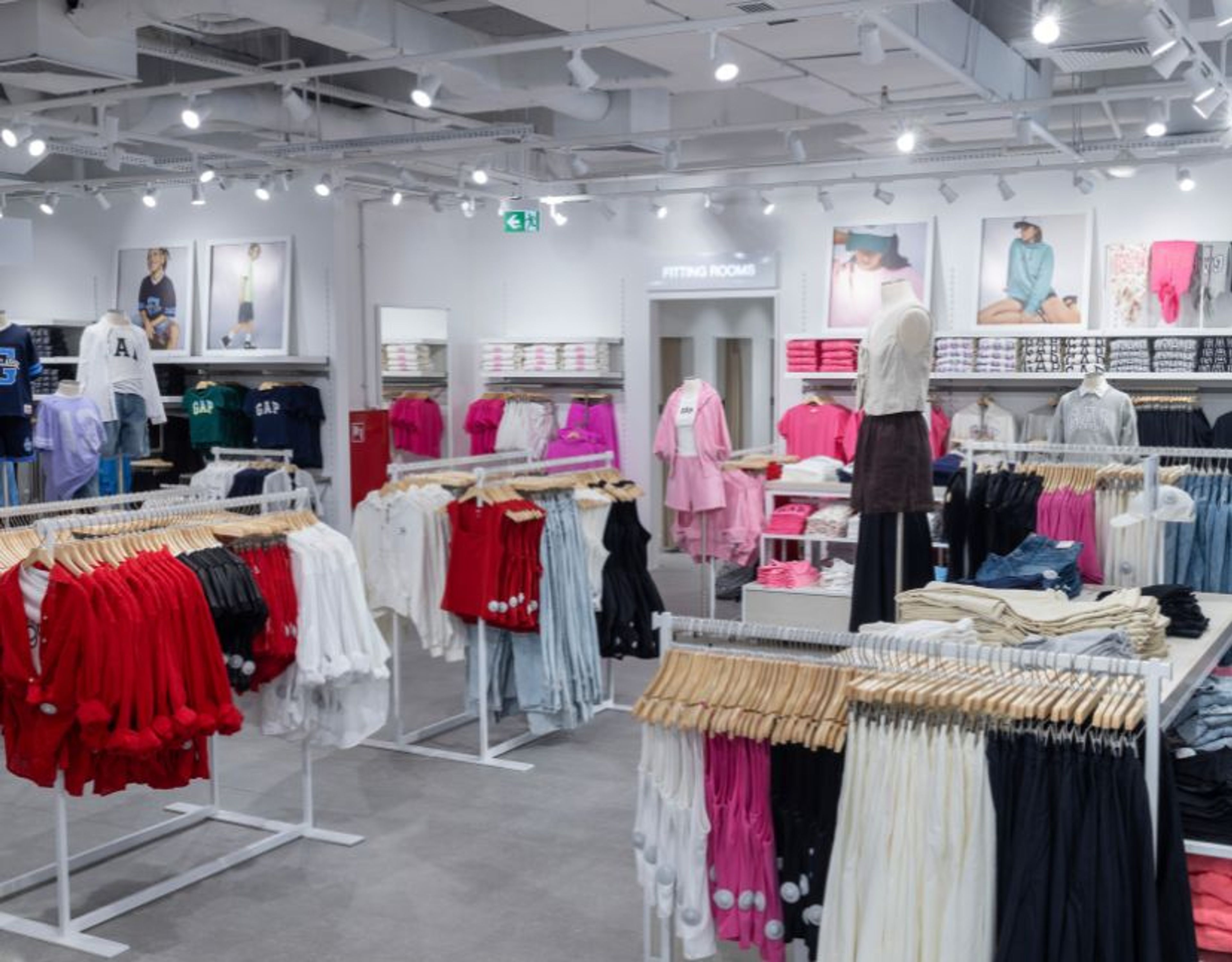 GAP Westfield Arkadia