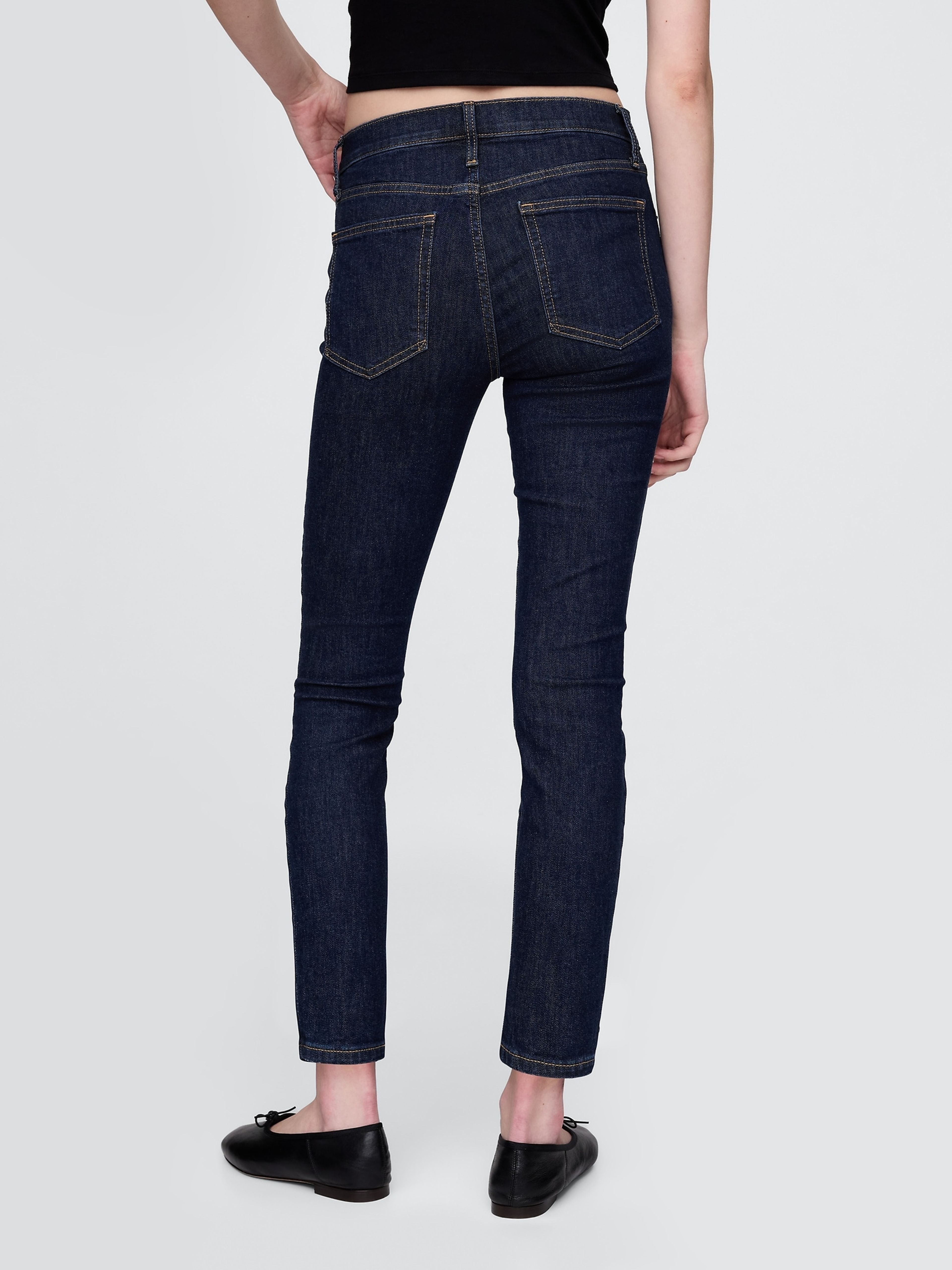 Jeans Mid Rise True Skinny - 004