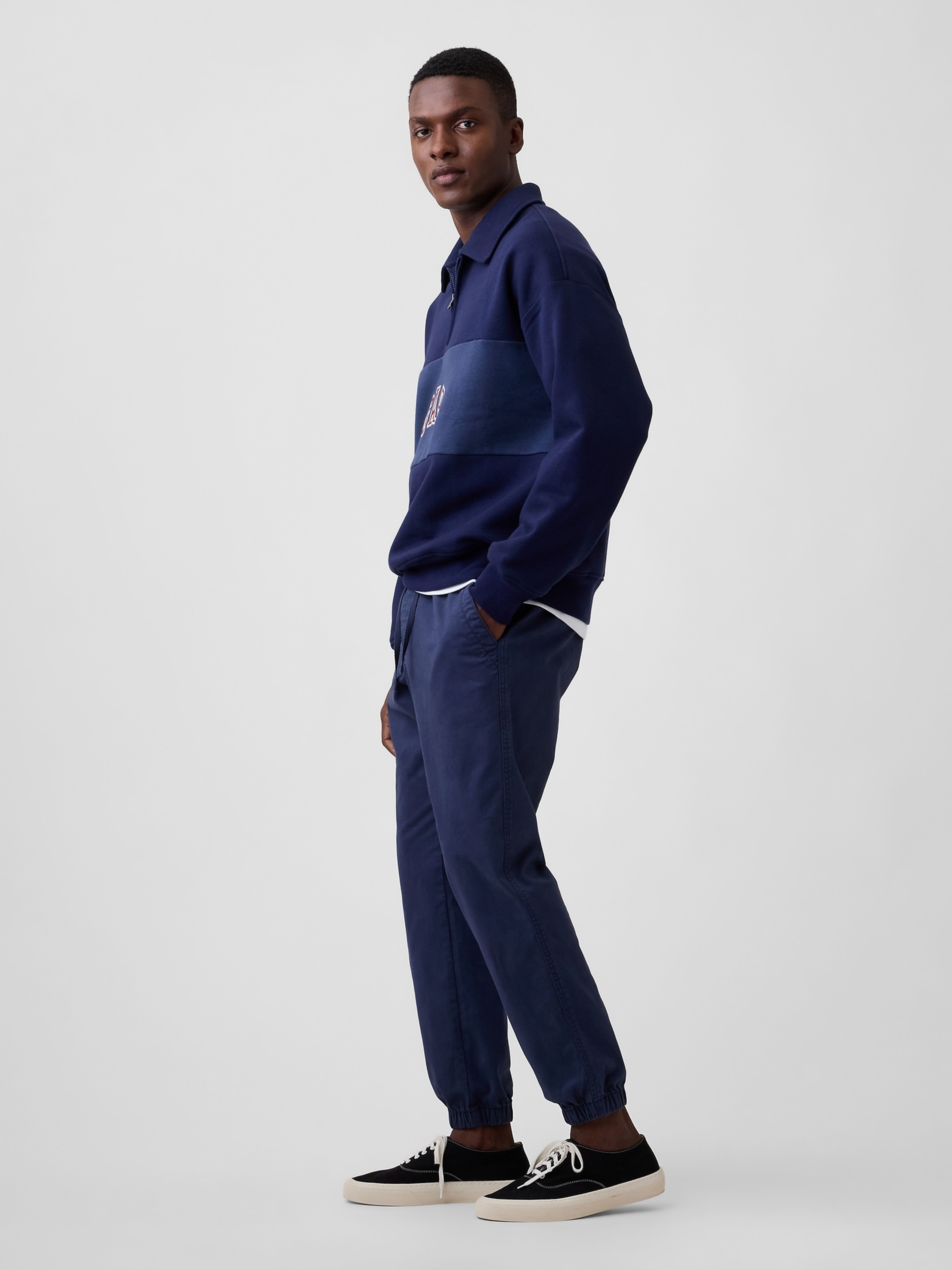 Kalhoty Joggers GapFlex - 004