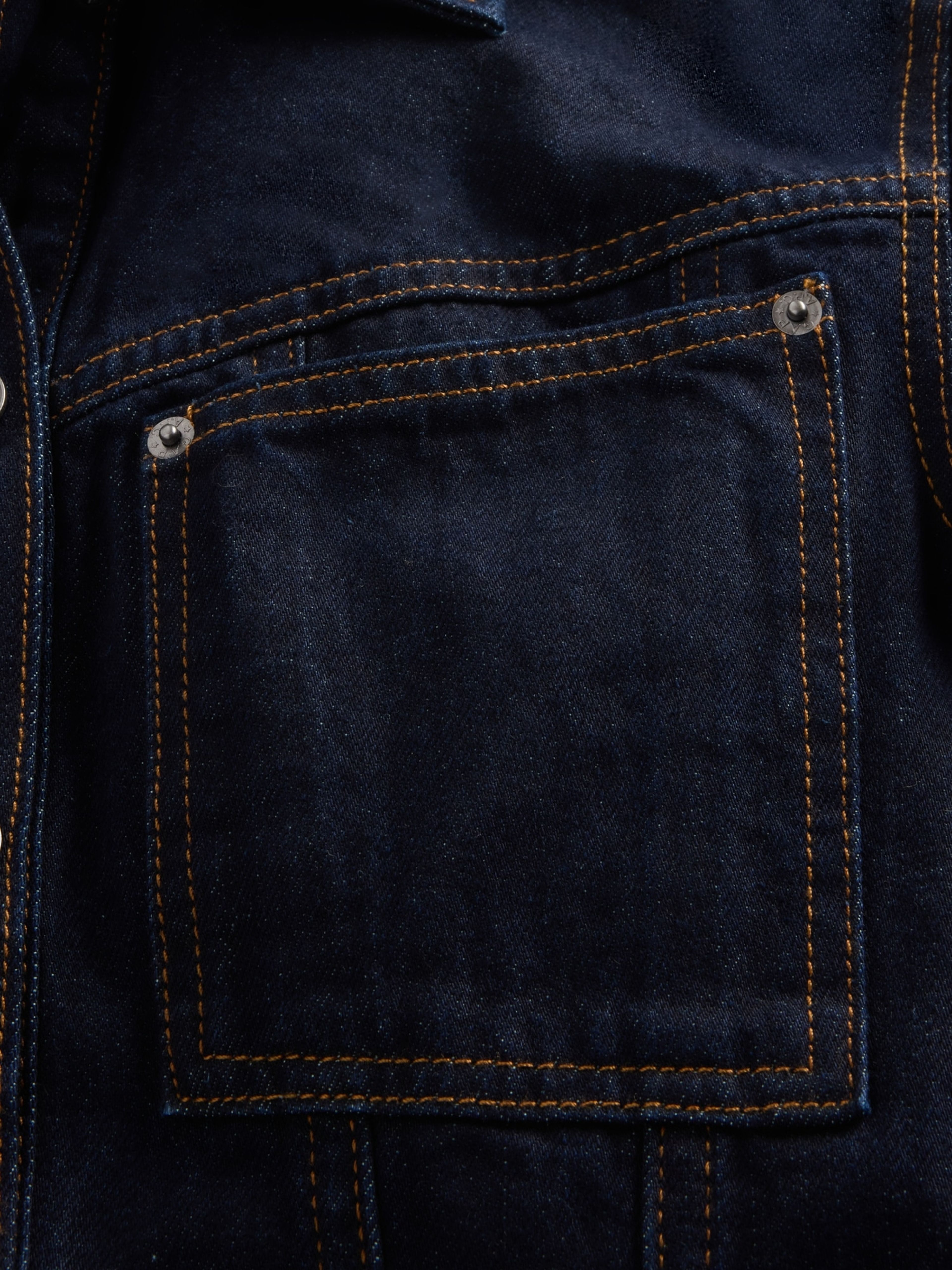 Spijkerjack Gap × A.P.C. - 006