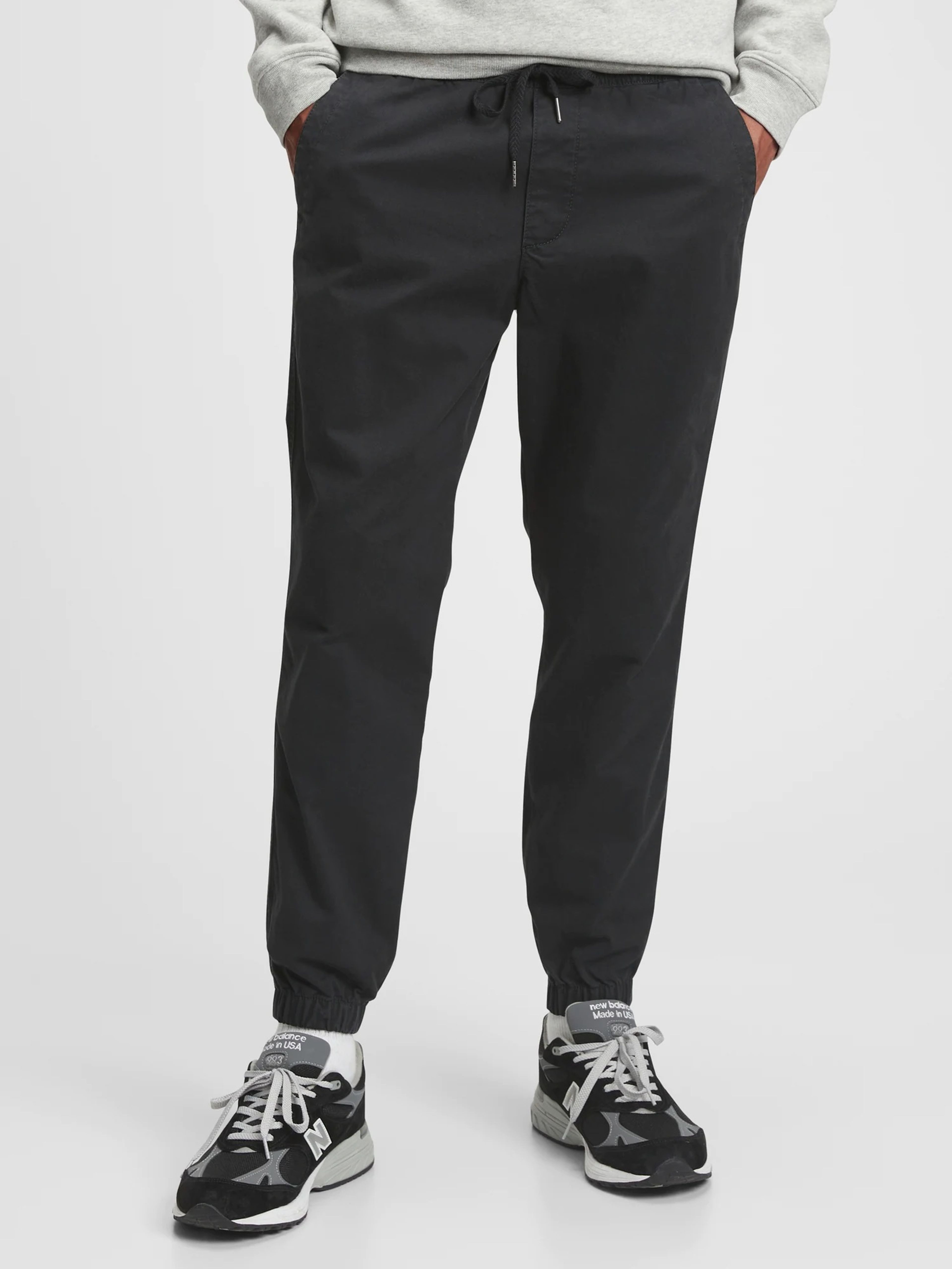 Spodnie essential joggers GapFlex