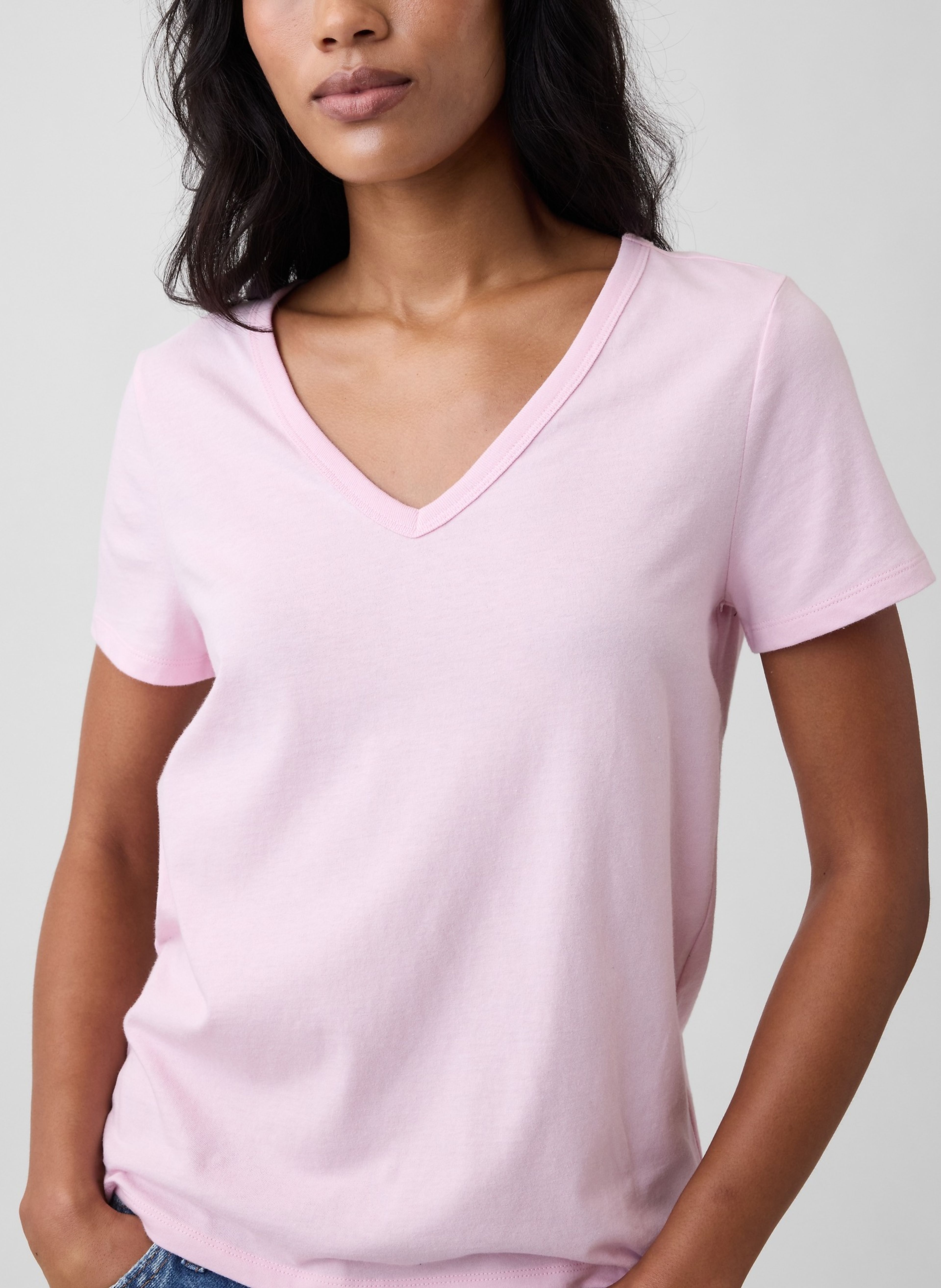 T-shirt à col V - 004