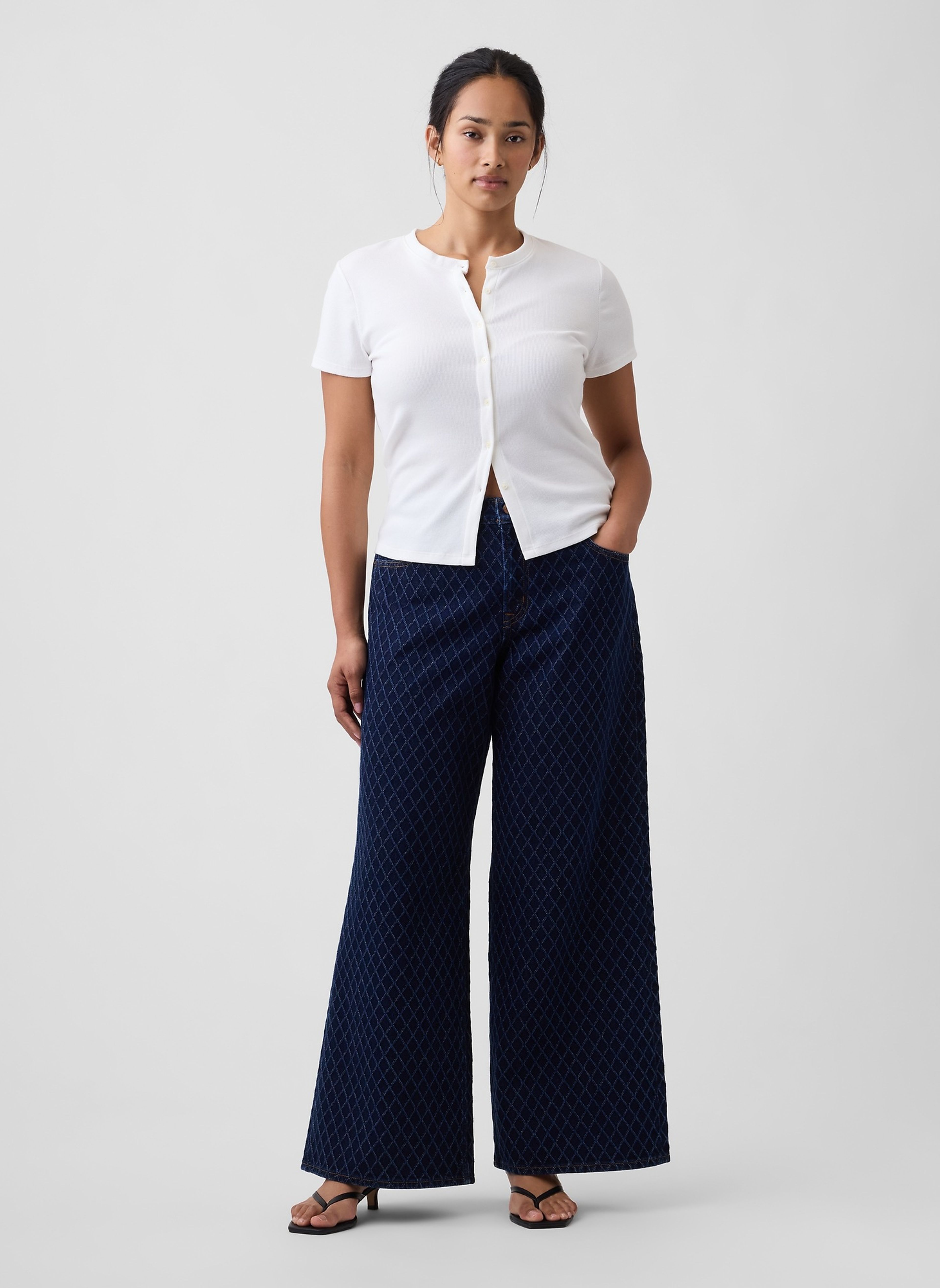 Mid Rise Wide-Leg Jeans - 005