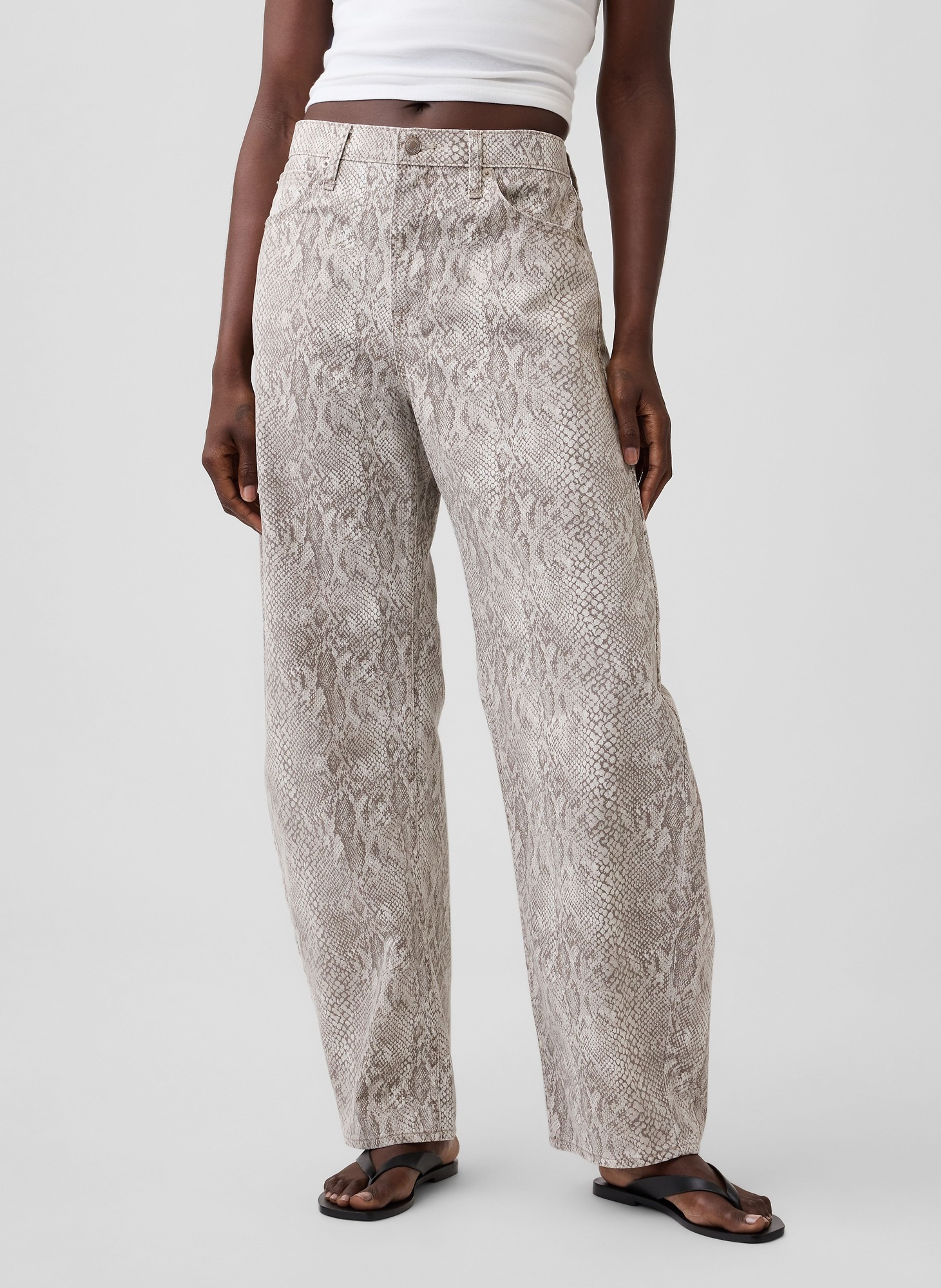 High Rise Barrel Jeans gemustert - 002