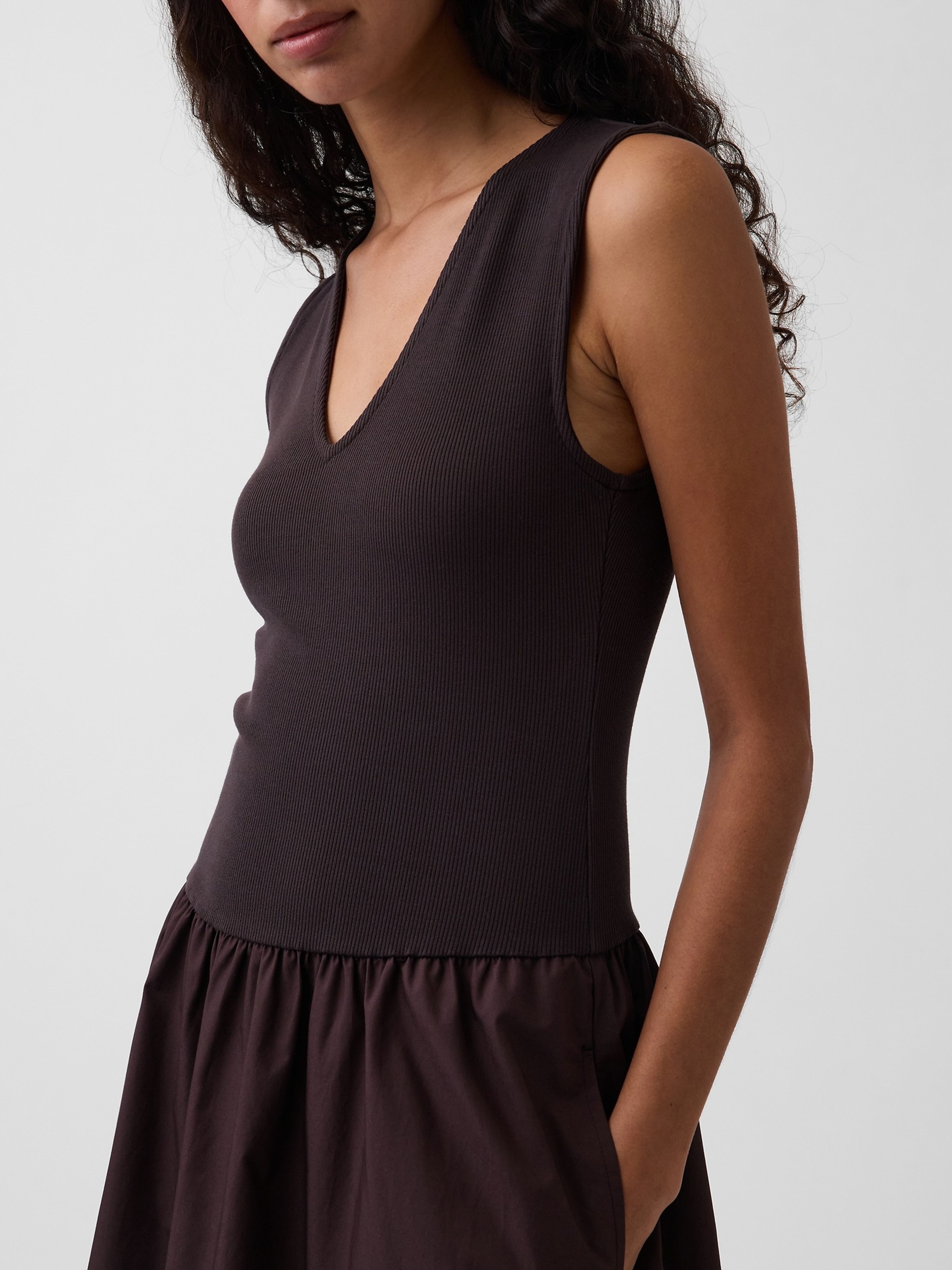 Abito maxi con tasche - 004
