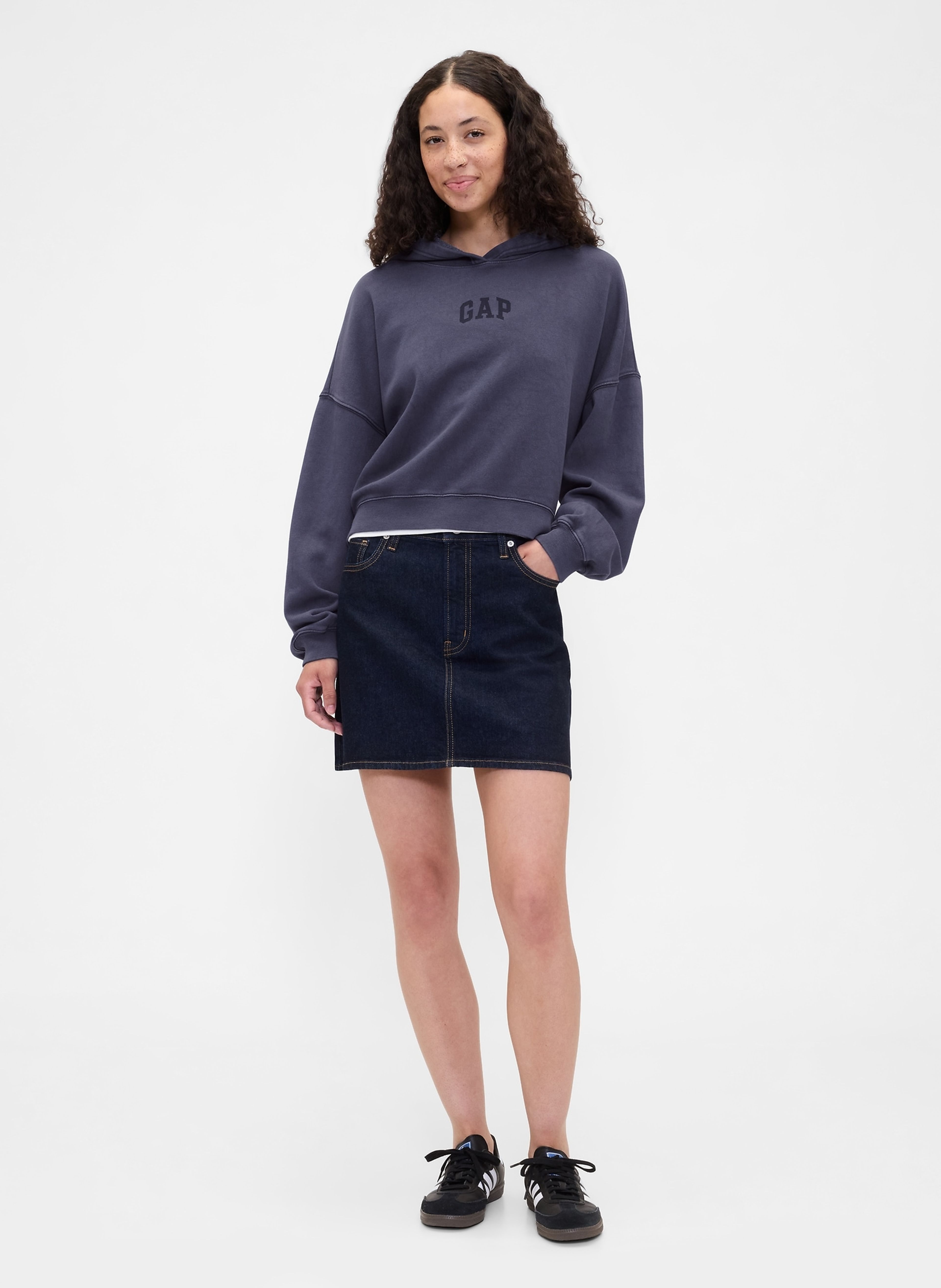 Sudadera crop con logo - 003