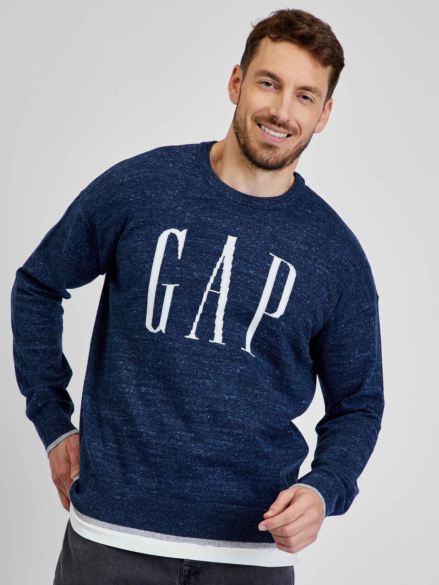 strickpullover-mit-gap-logo-gap-at