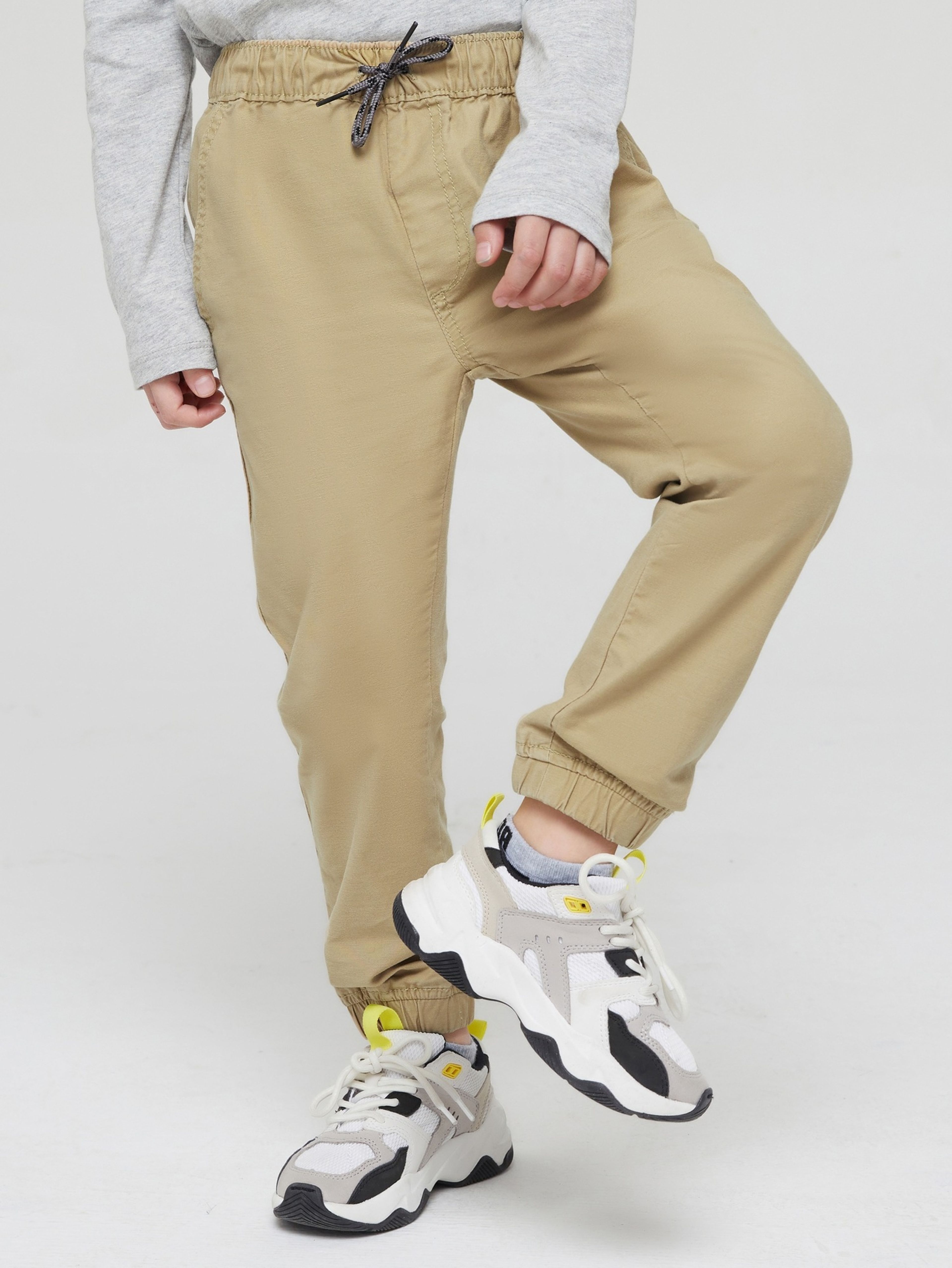 Pantaloni pentru copii joggers