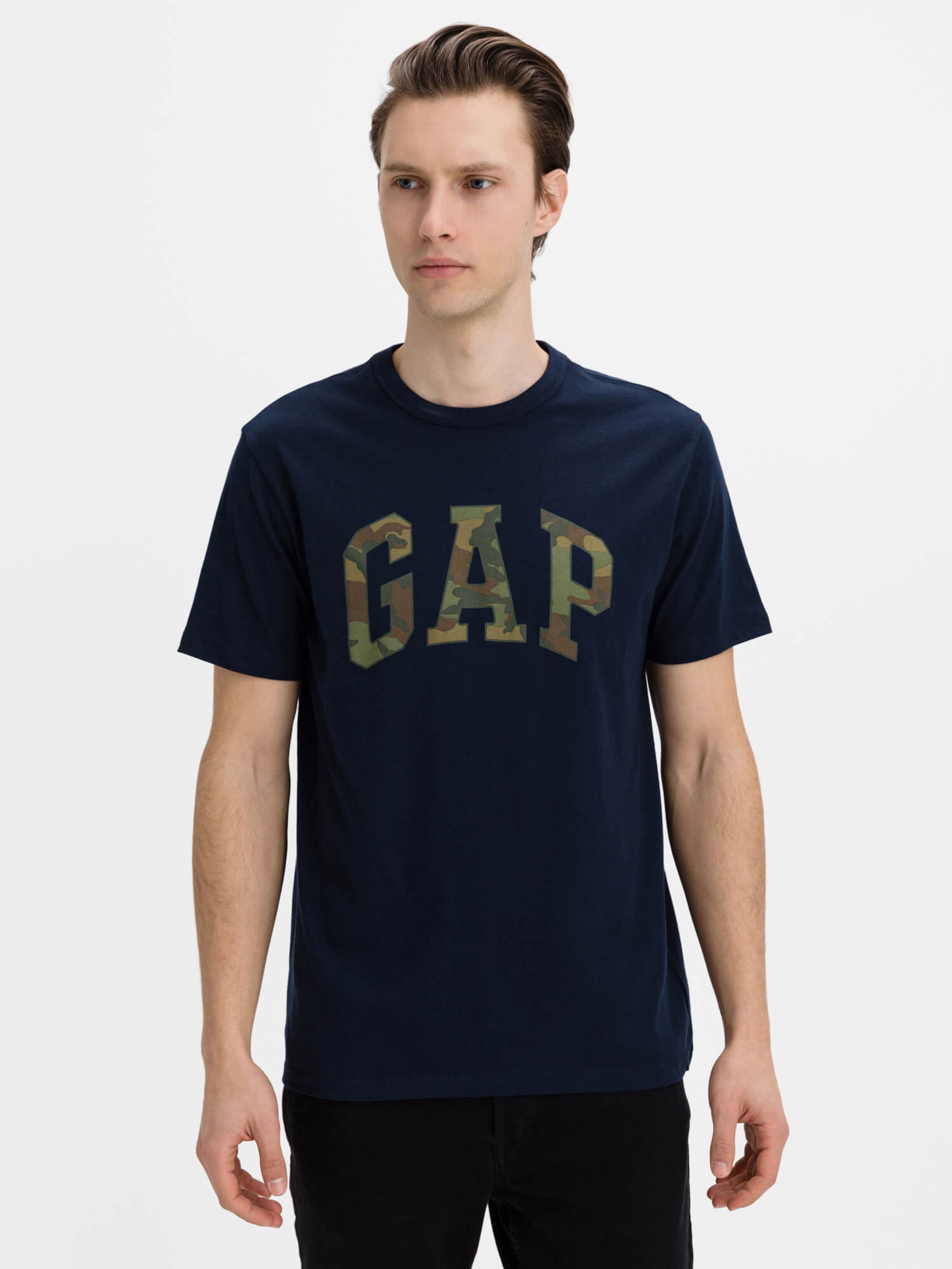 GAP logó v-ss camo arch póló