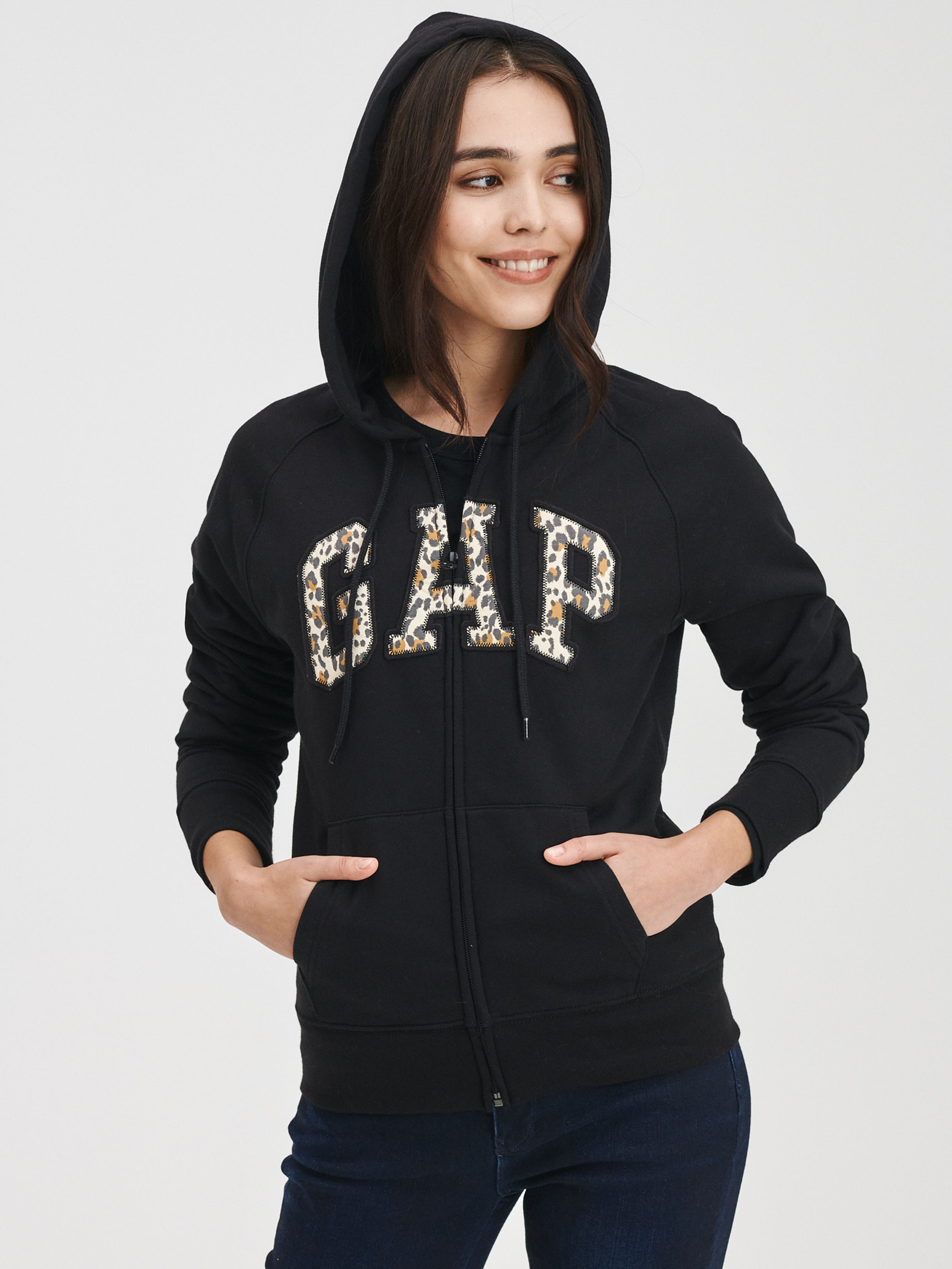 Mikina leopard GAP logo