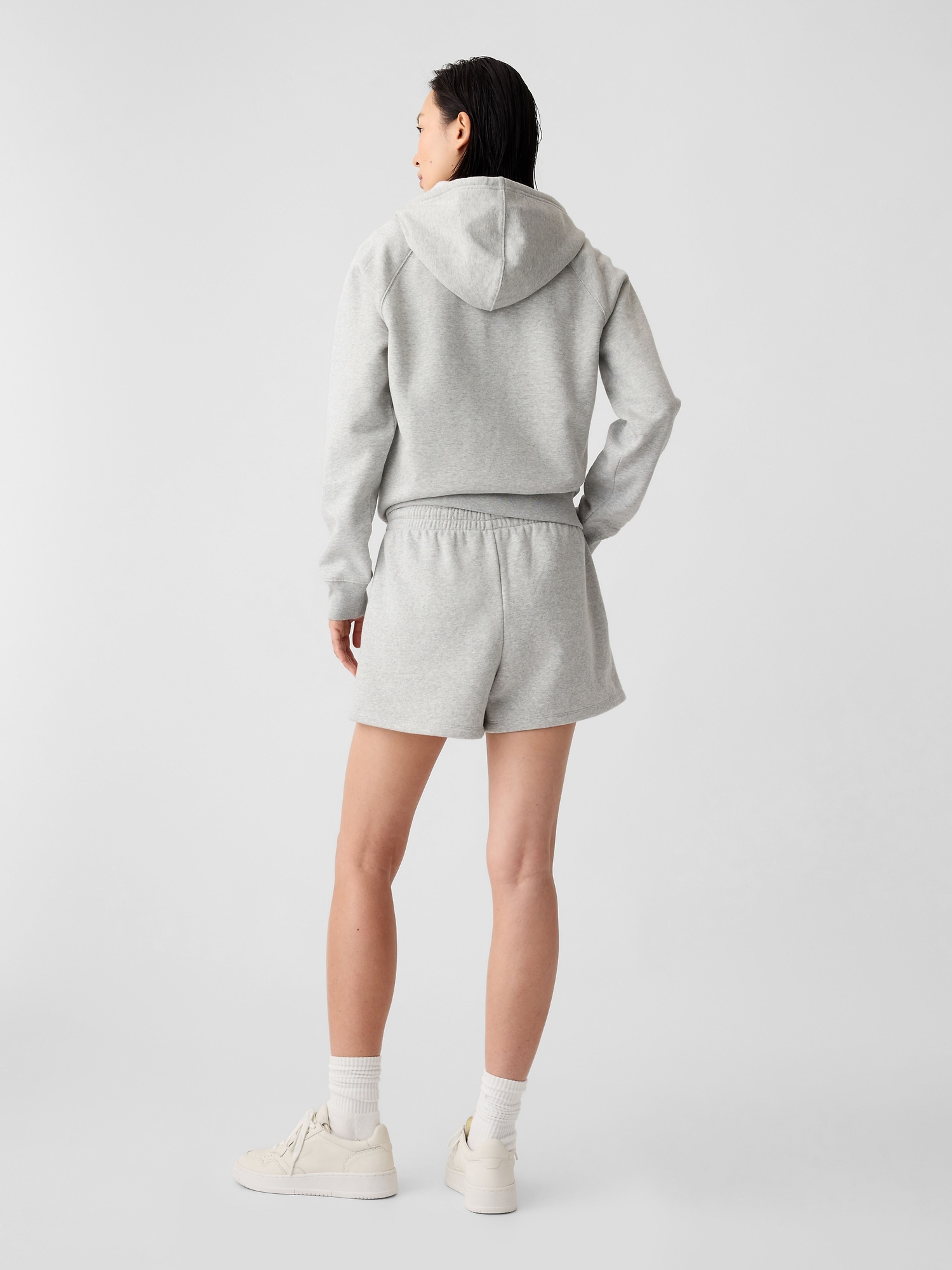 Short con logo - 002