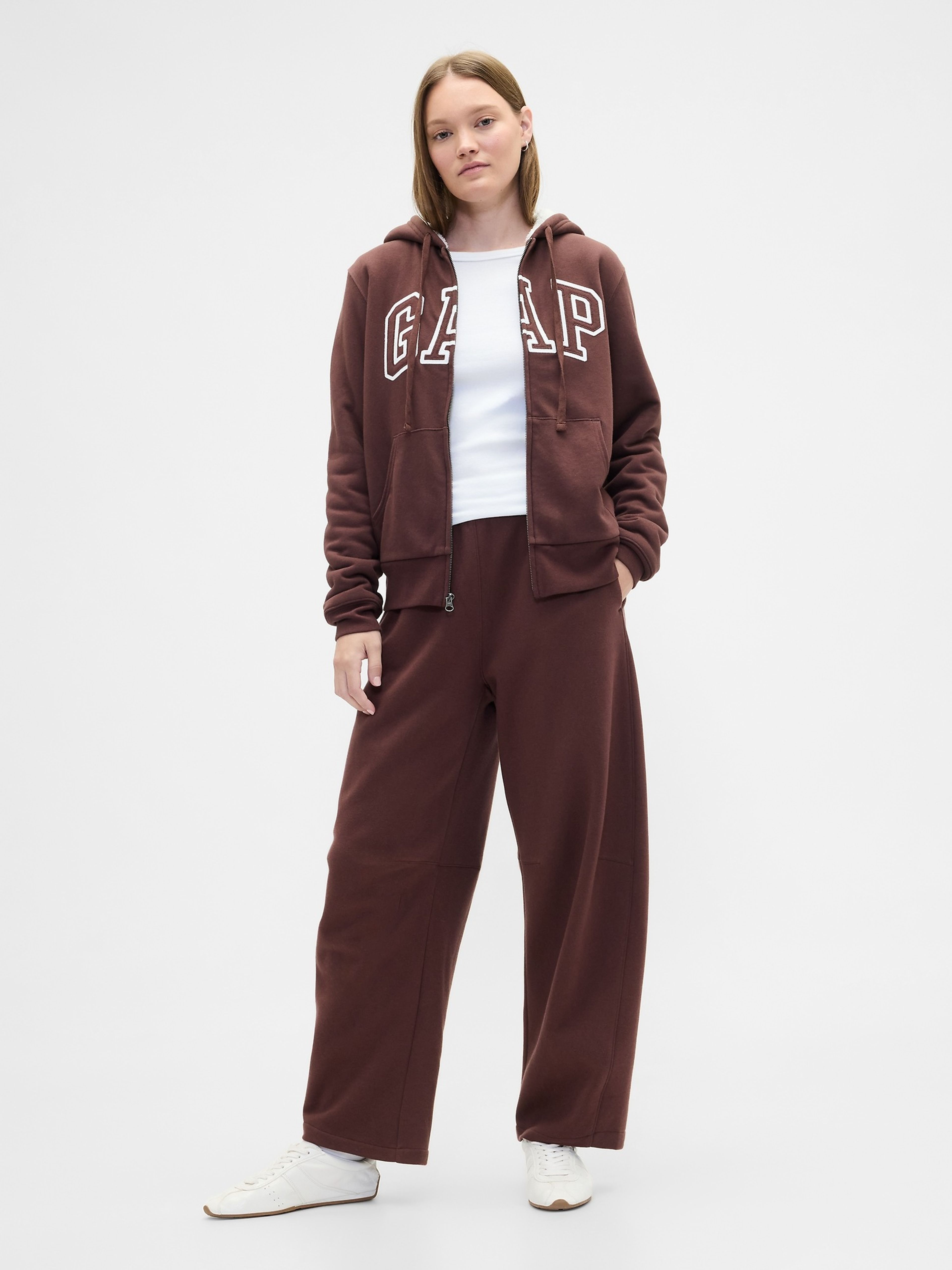 Gefüttertes Sherpa-Sweatshirt mit Logo - 003