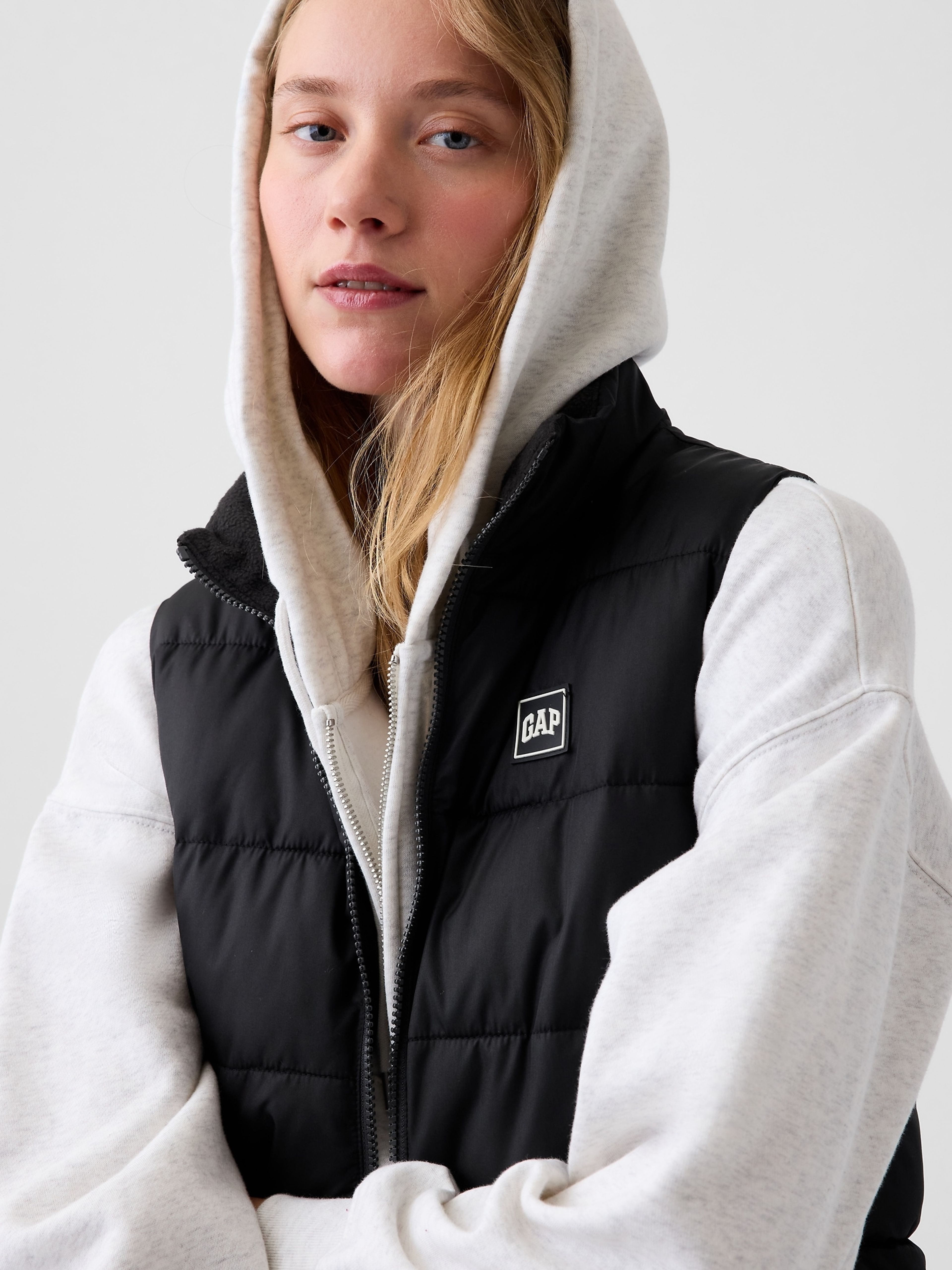 Chaleco acolchado con logo - 004