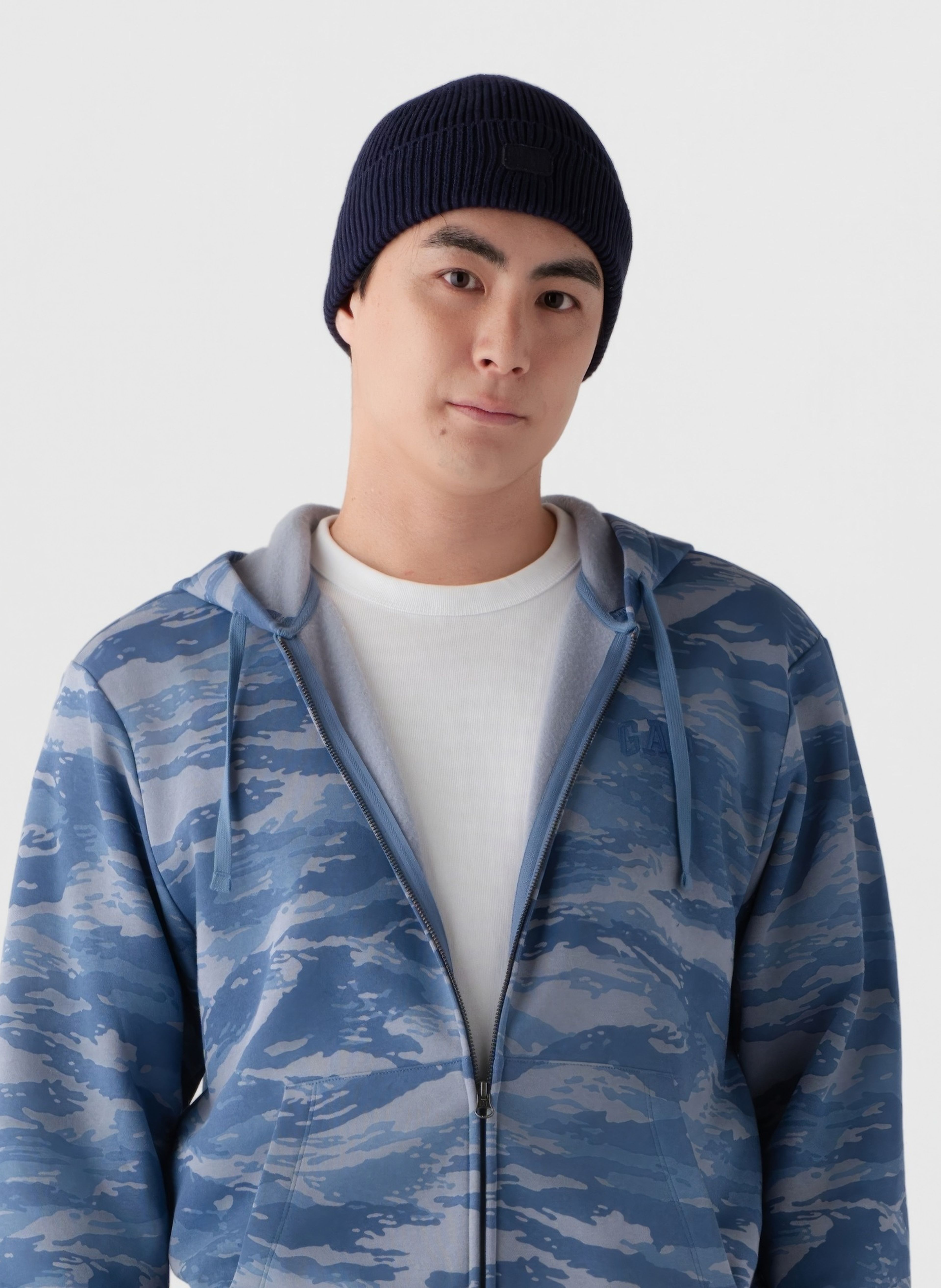 Gorro con logo - 002