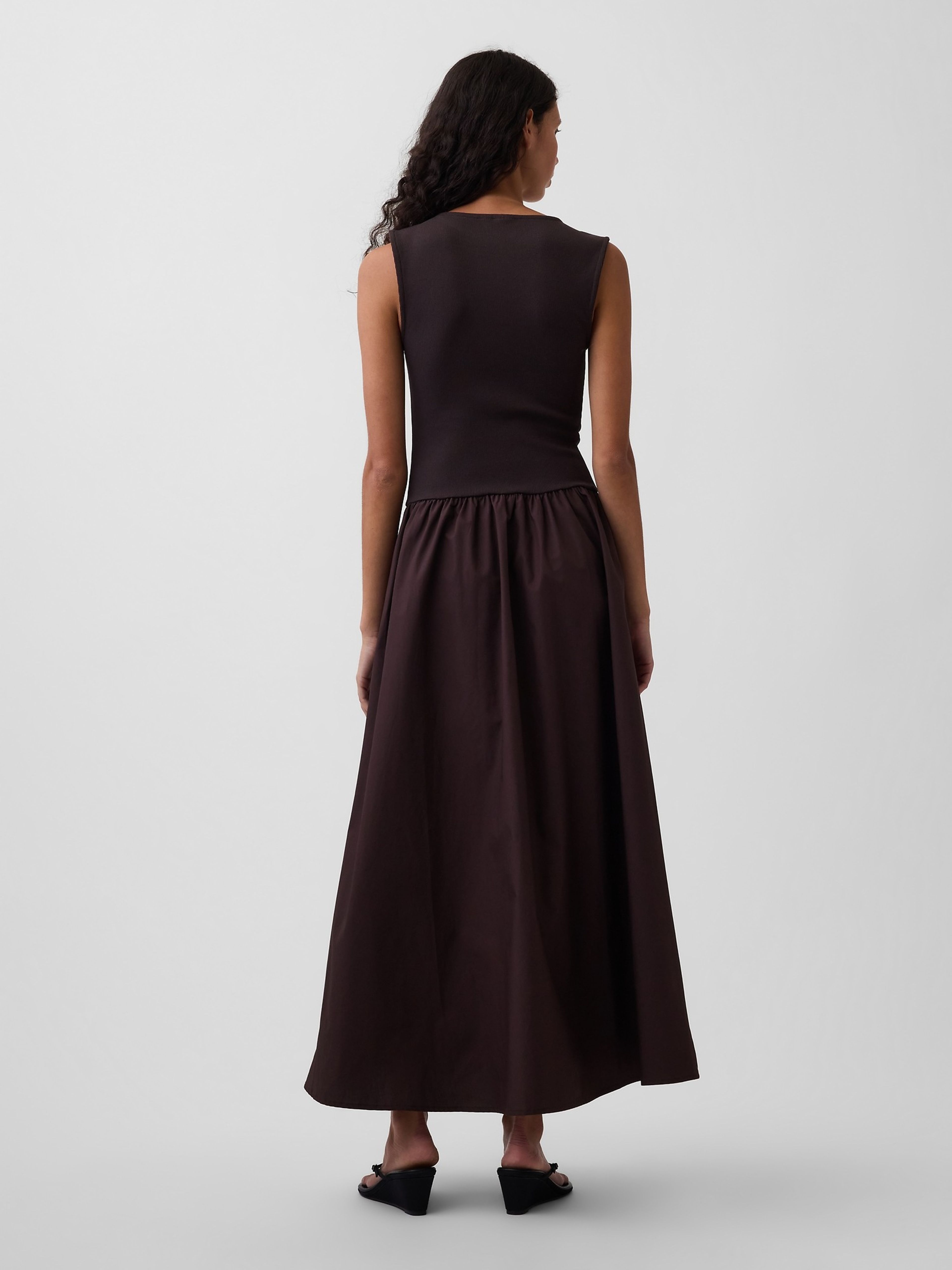 Abito maxi con tasche - 002