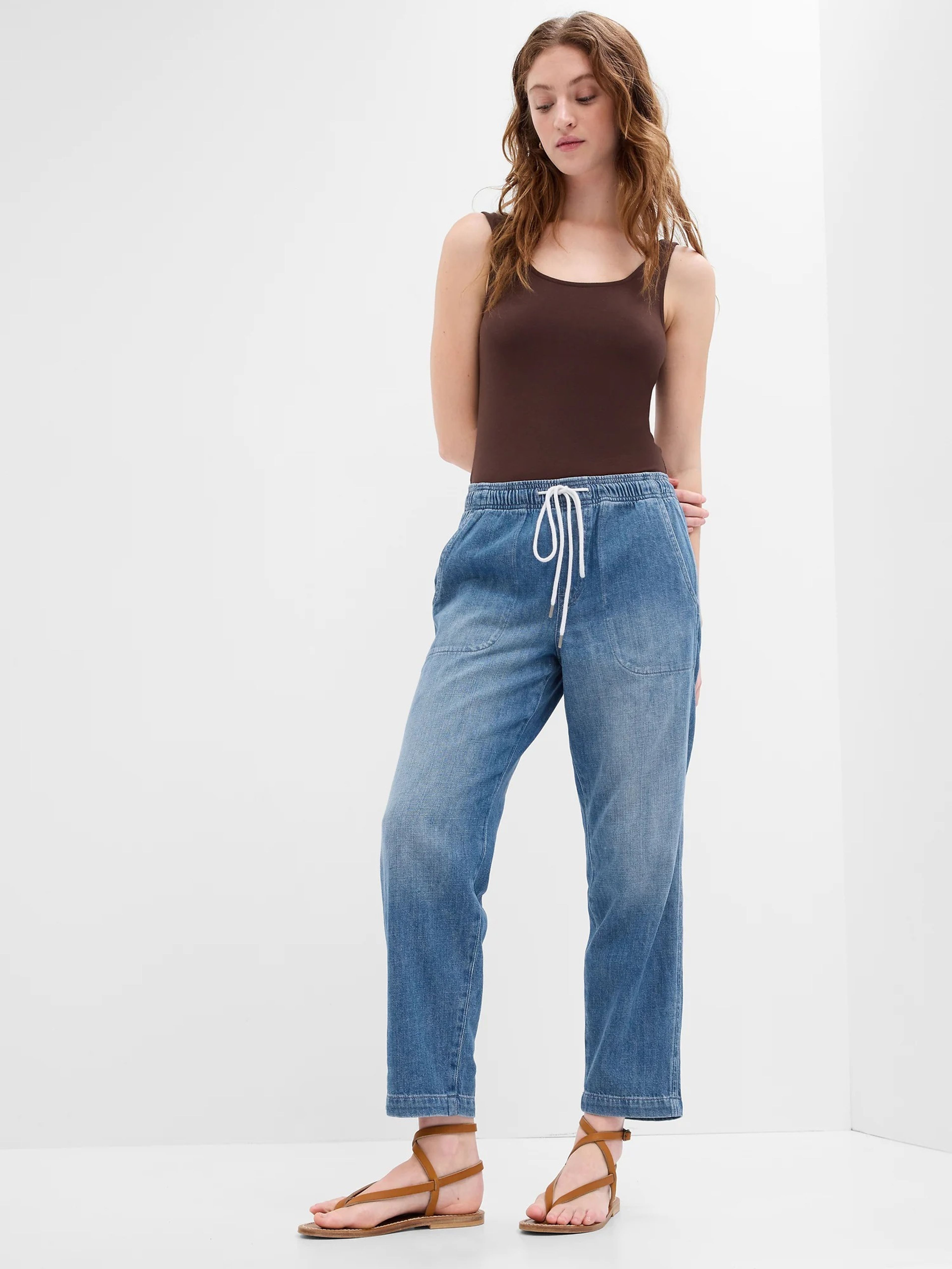 Mid Rise Easy Jeans