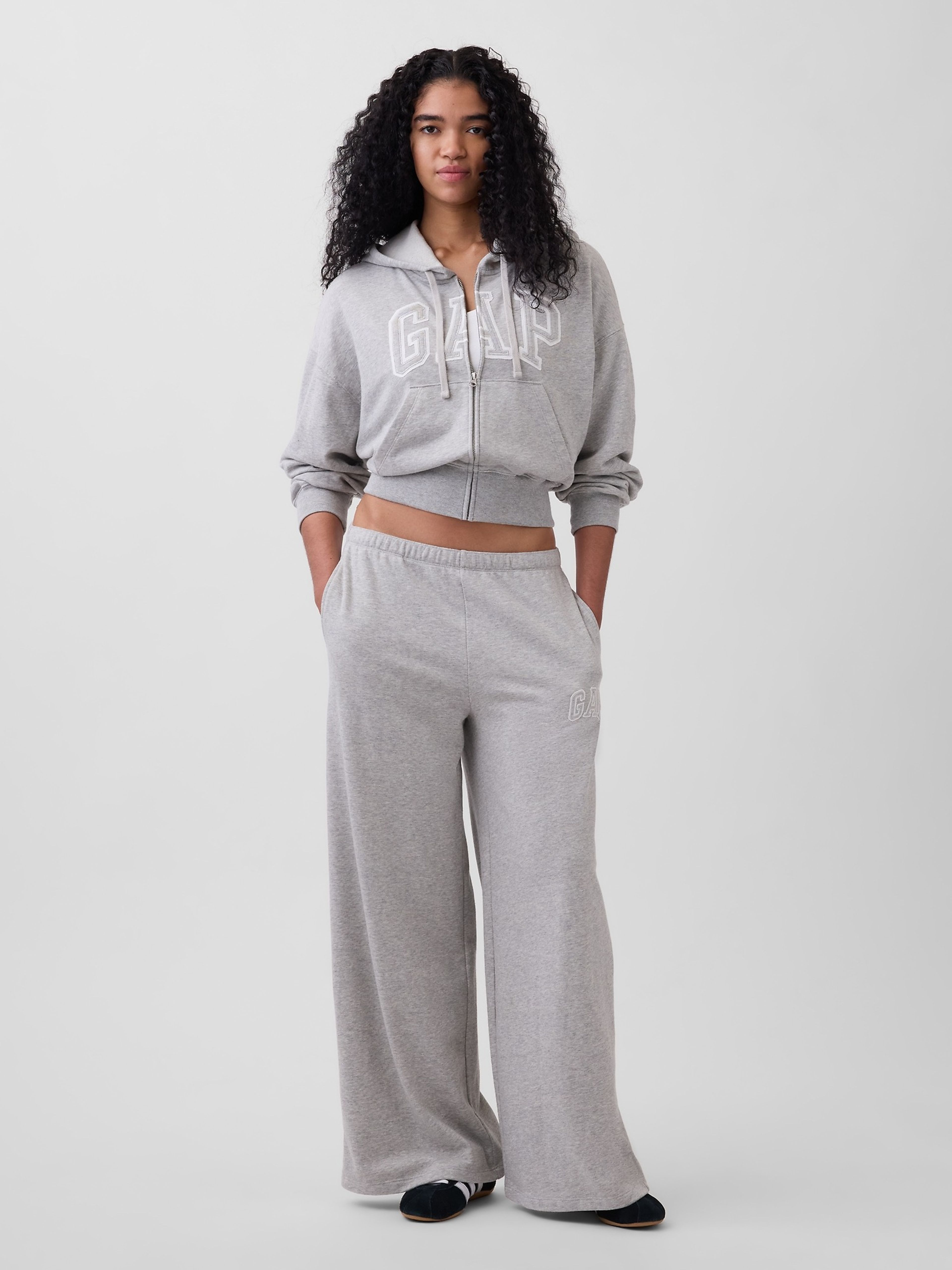 Oversize pulóver logóval - 002