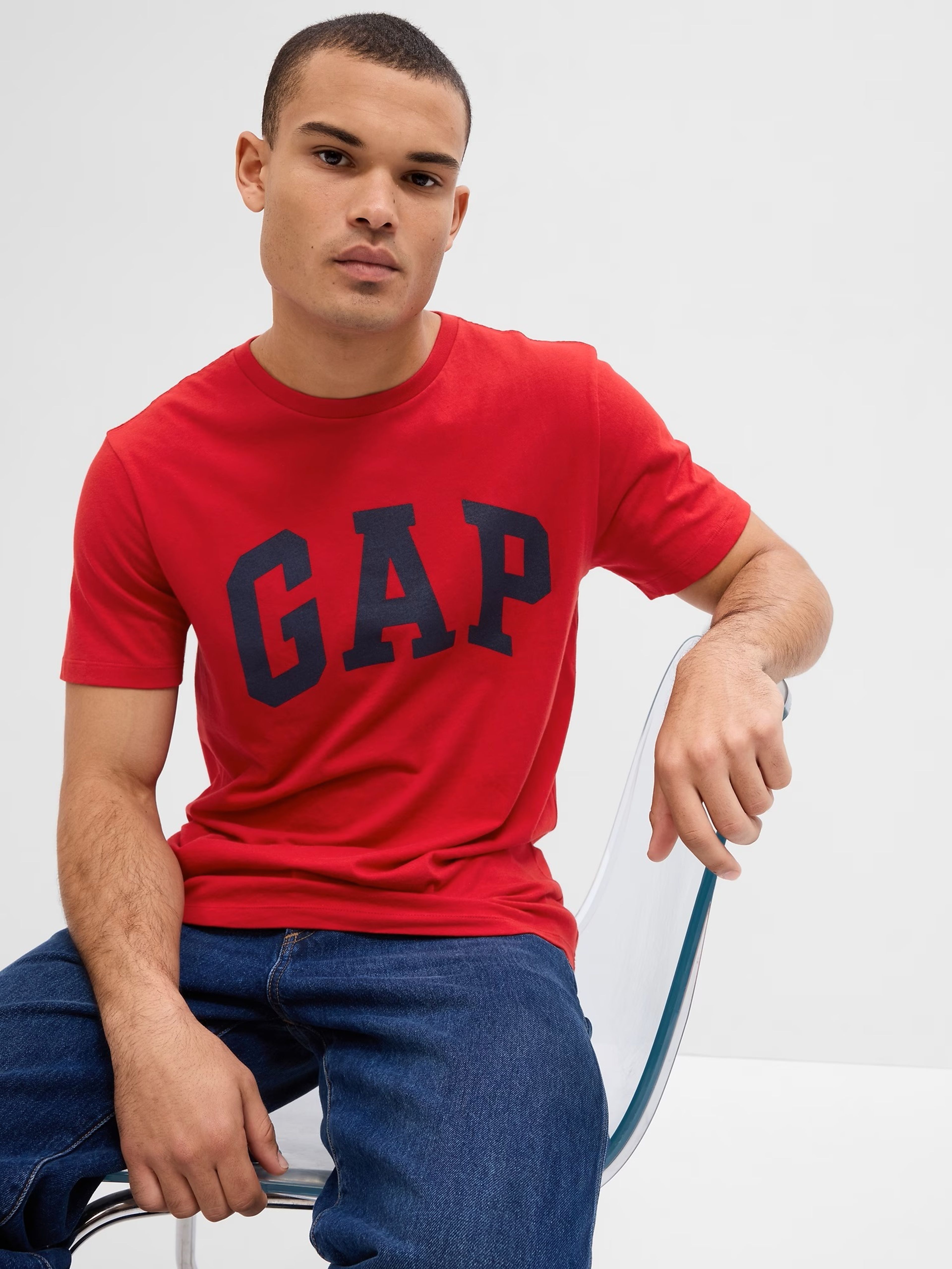 T-Shirt mit GAP Logo