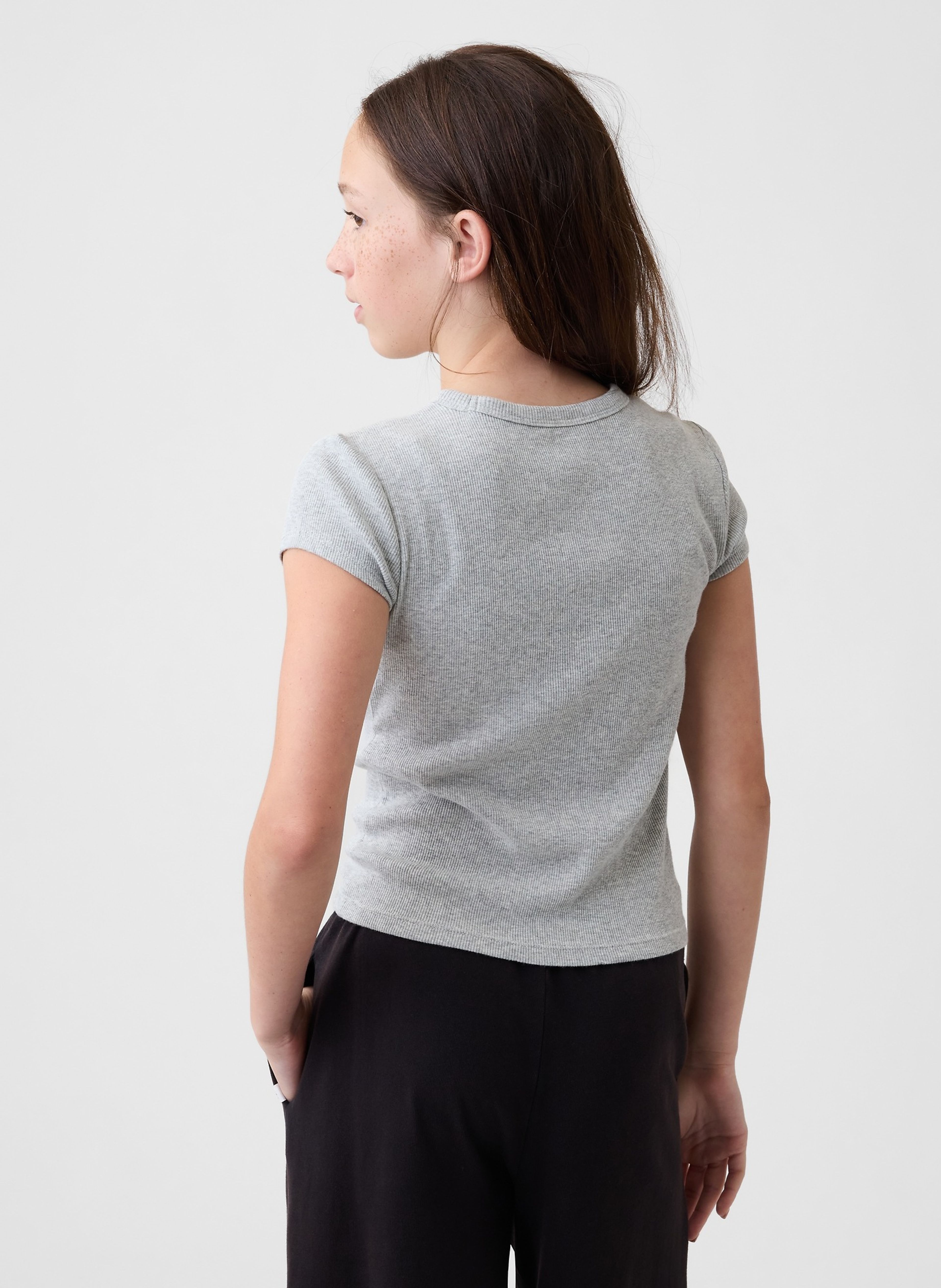 Dziecięcy prążkowany T-shirt z logo - 002