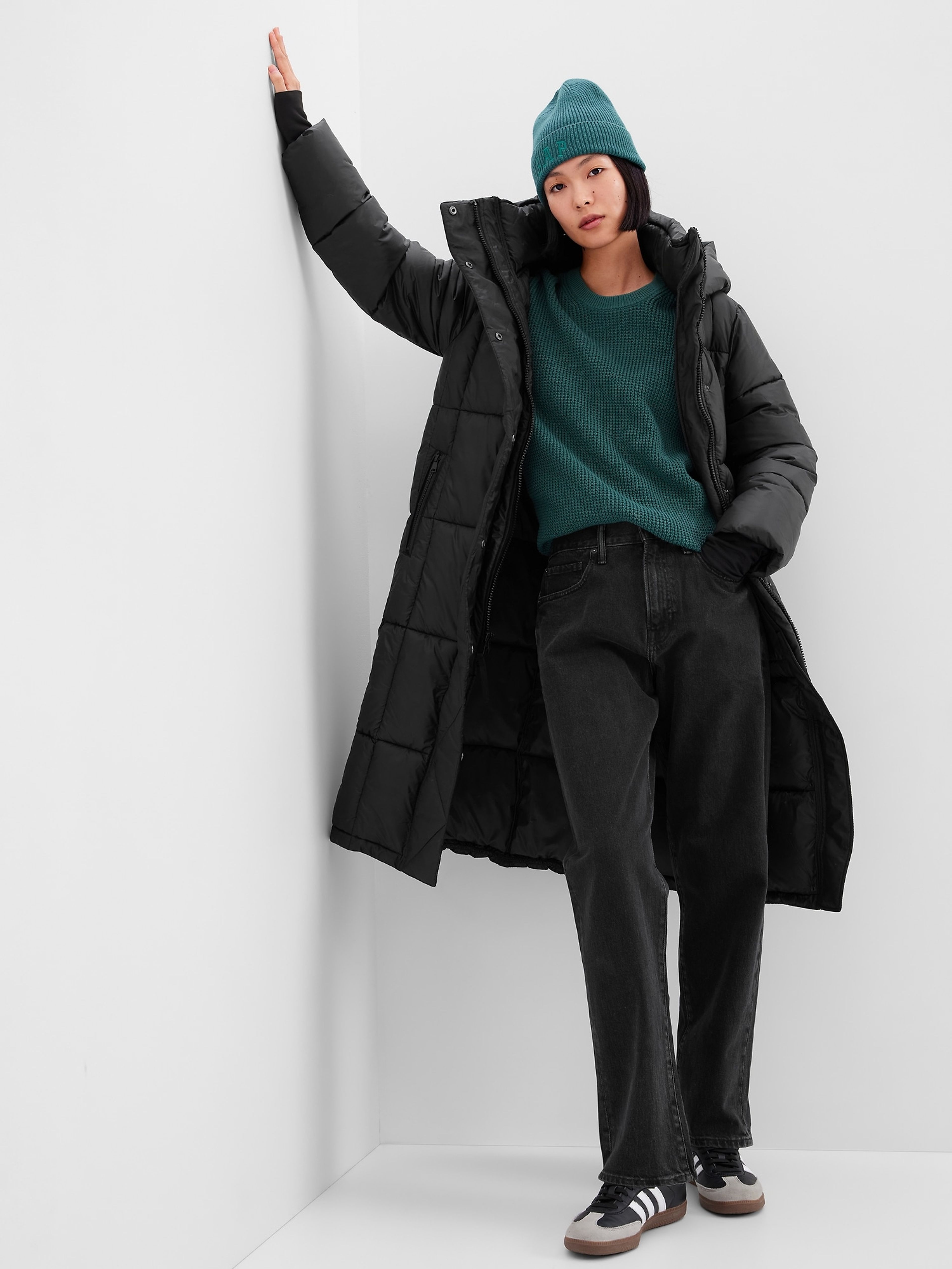 Dlouhý prošívaný kabát