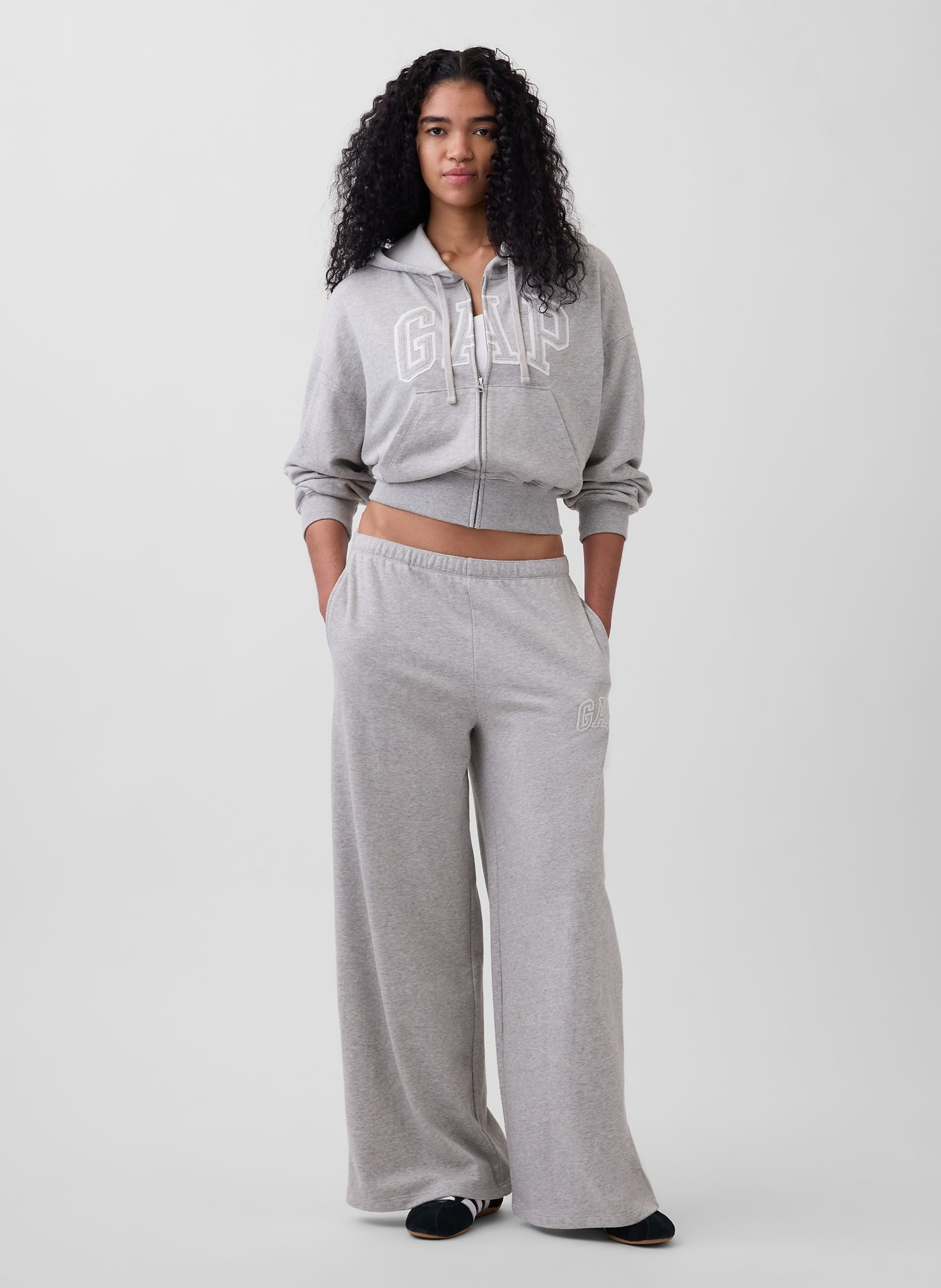 Oversize pulóver logóval - 002