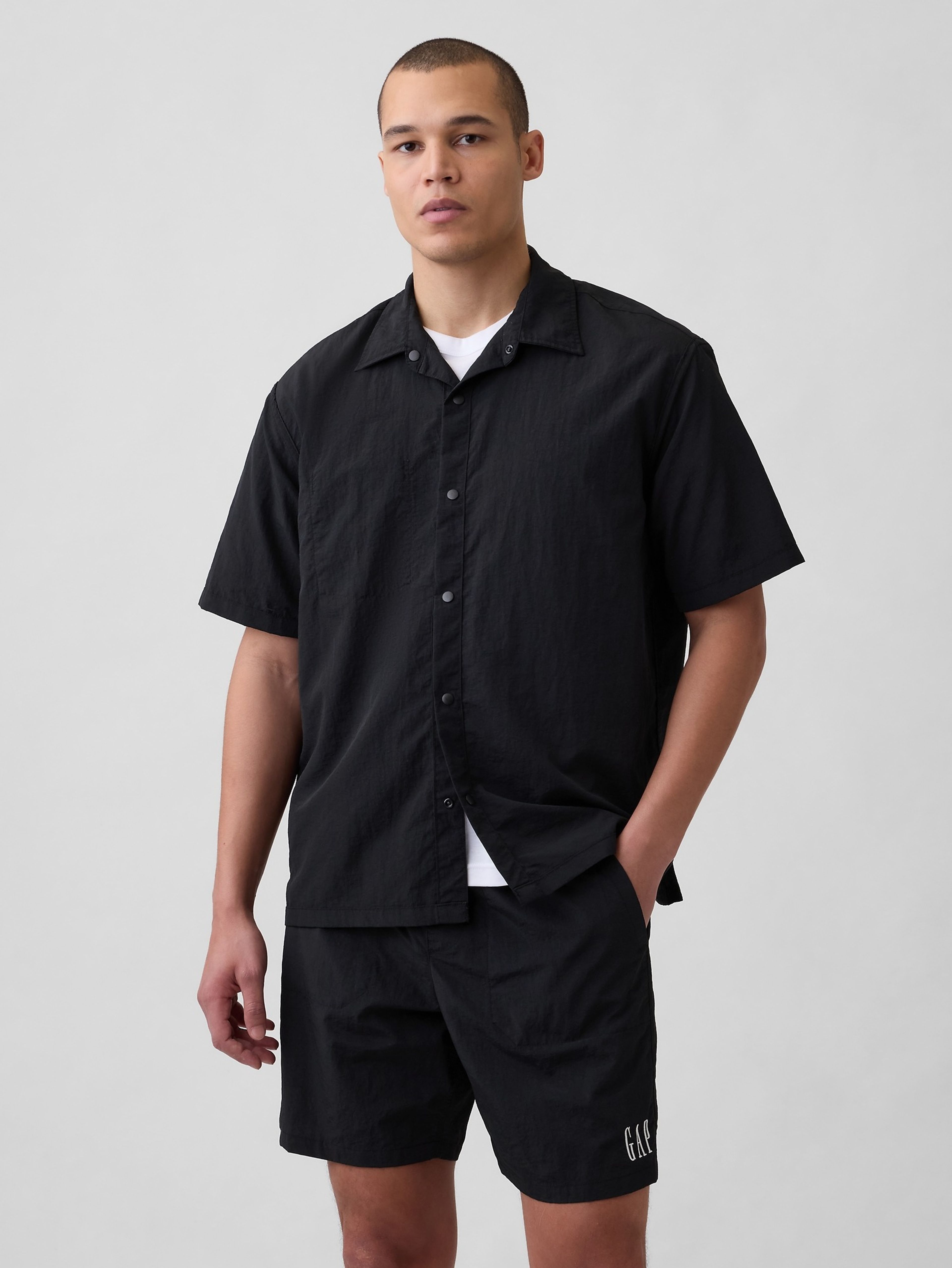 Nylon Hemd mit Logo