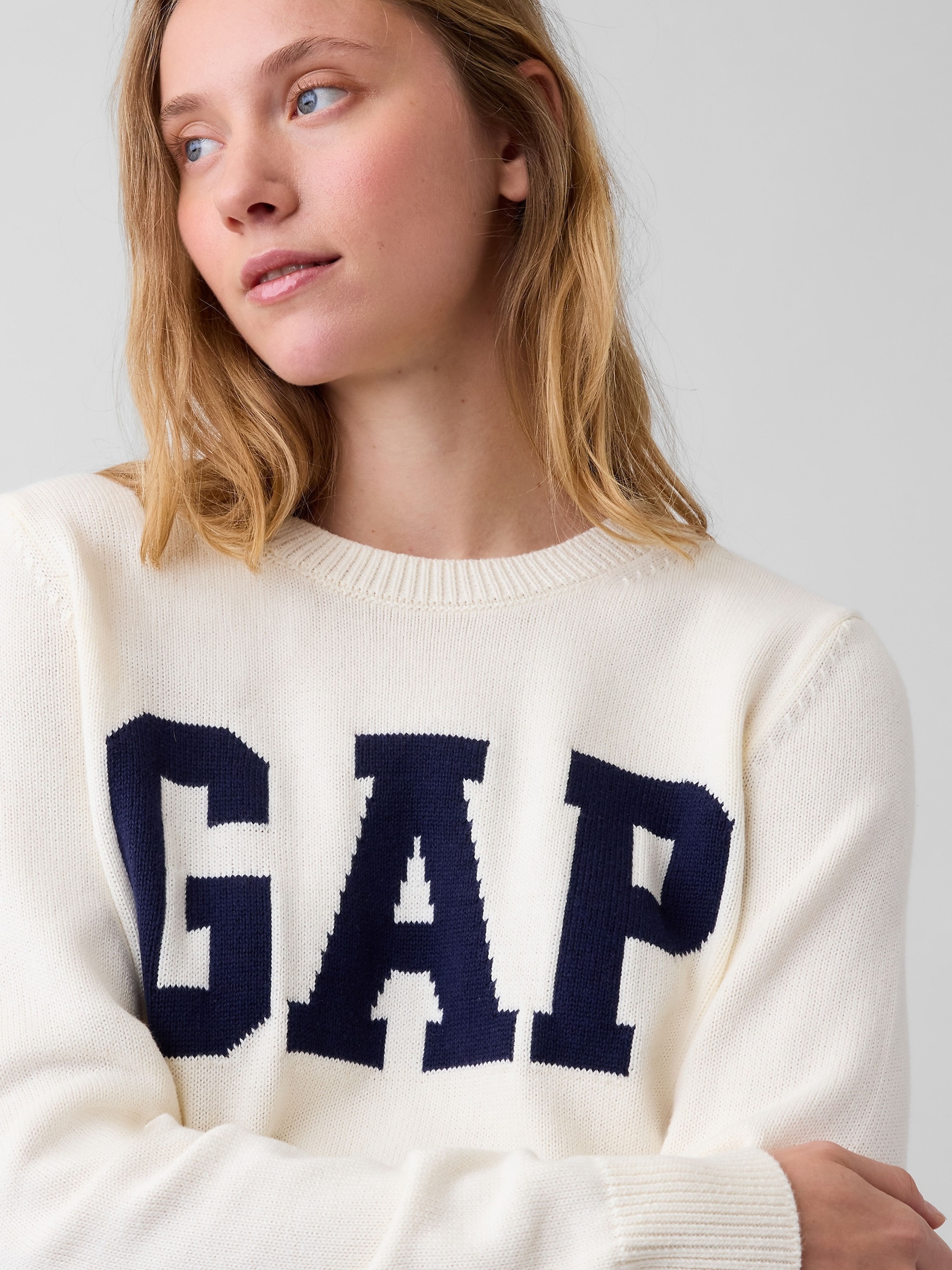 Pullover mit Logo - 003