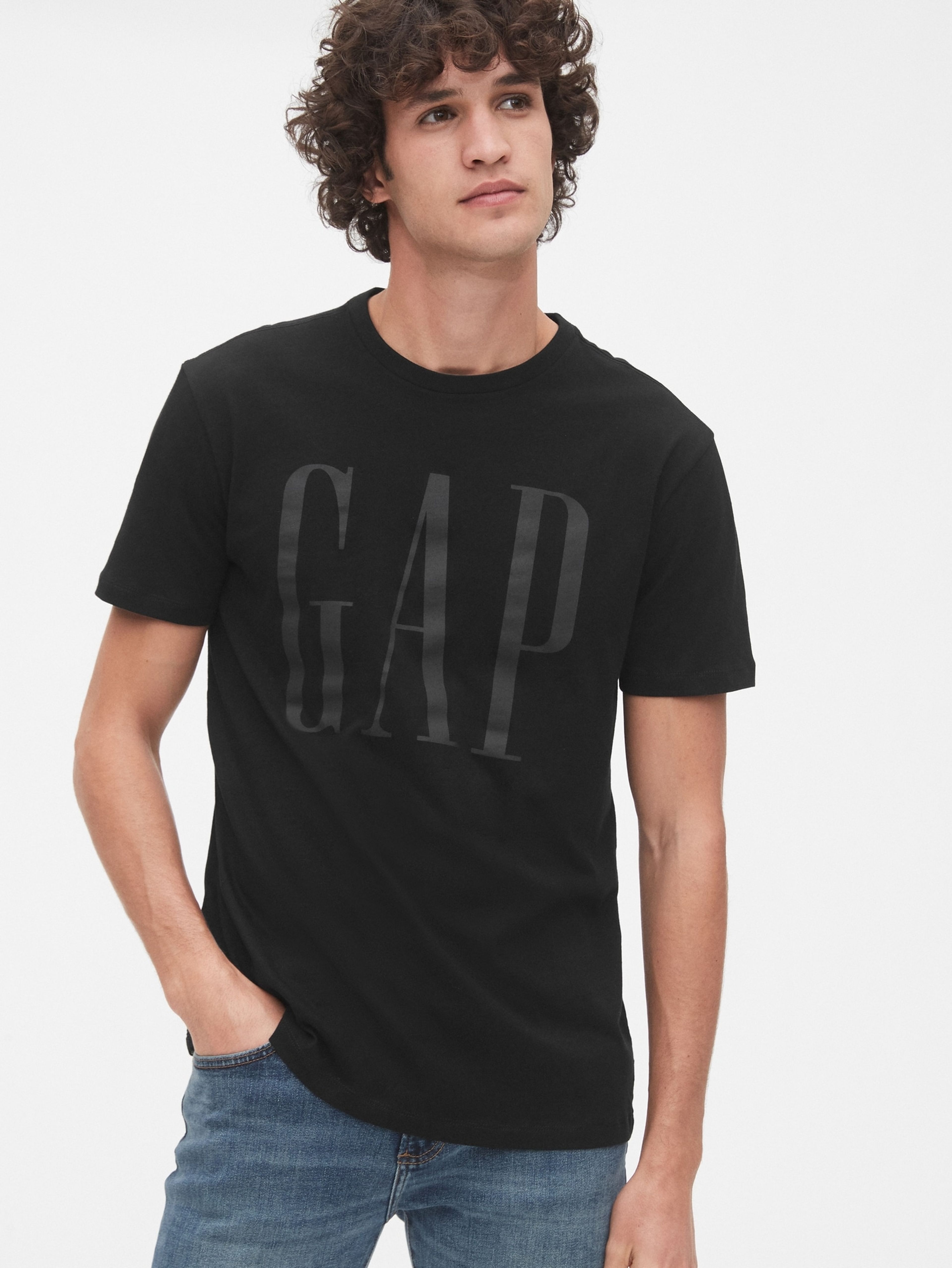 Tricou GAP logo