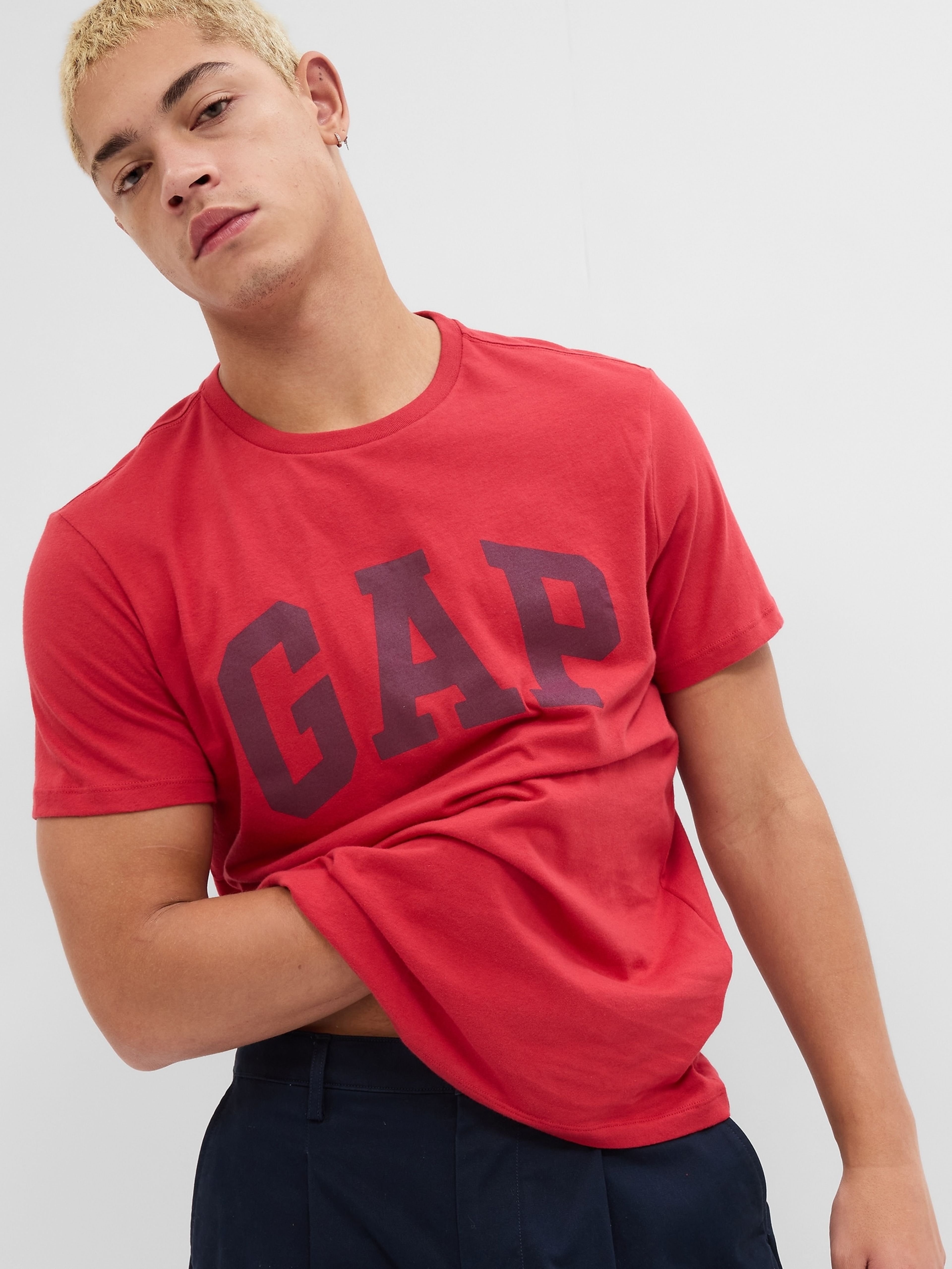 T-Shirt mit GAP Logo