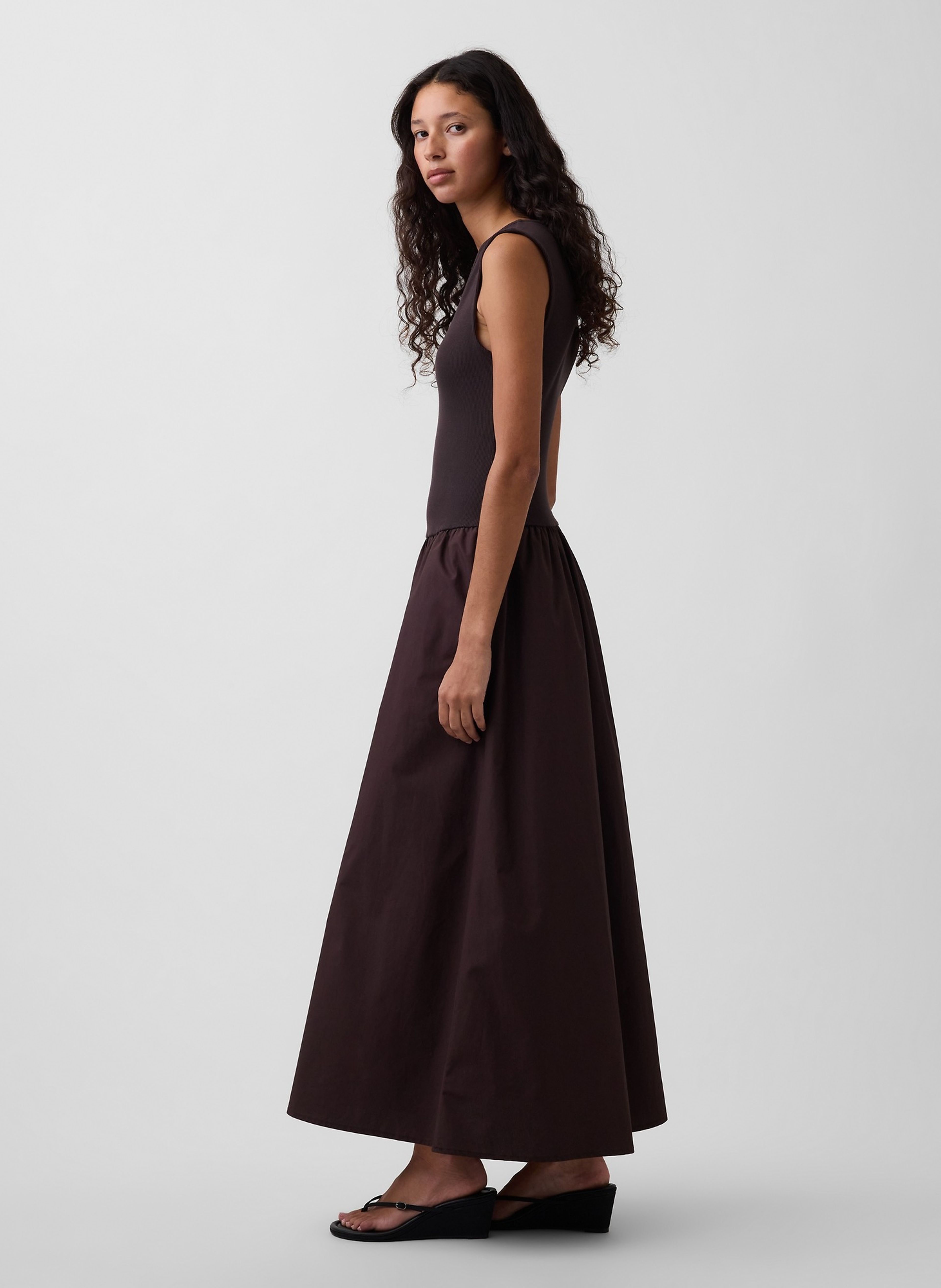 Abito maxi con tasche - 003