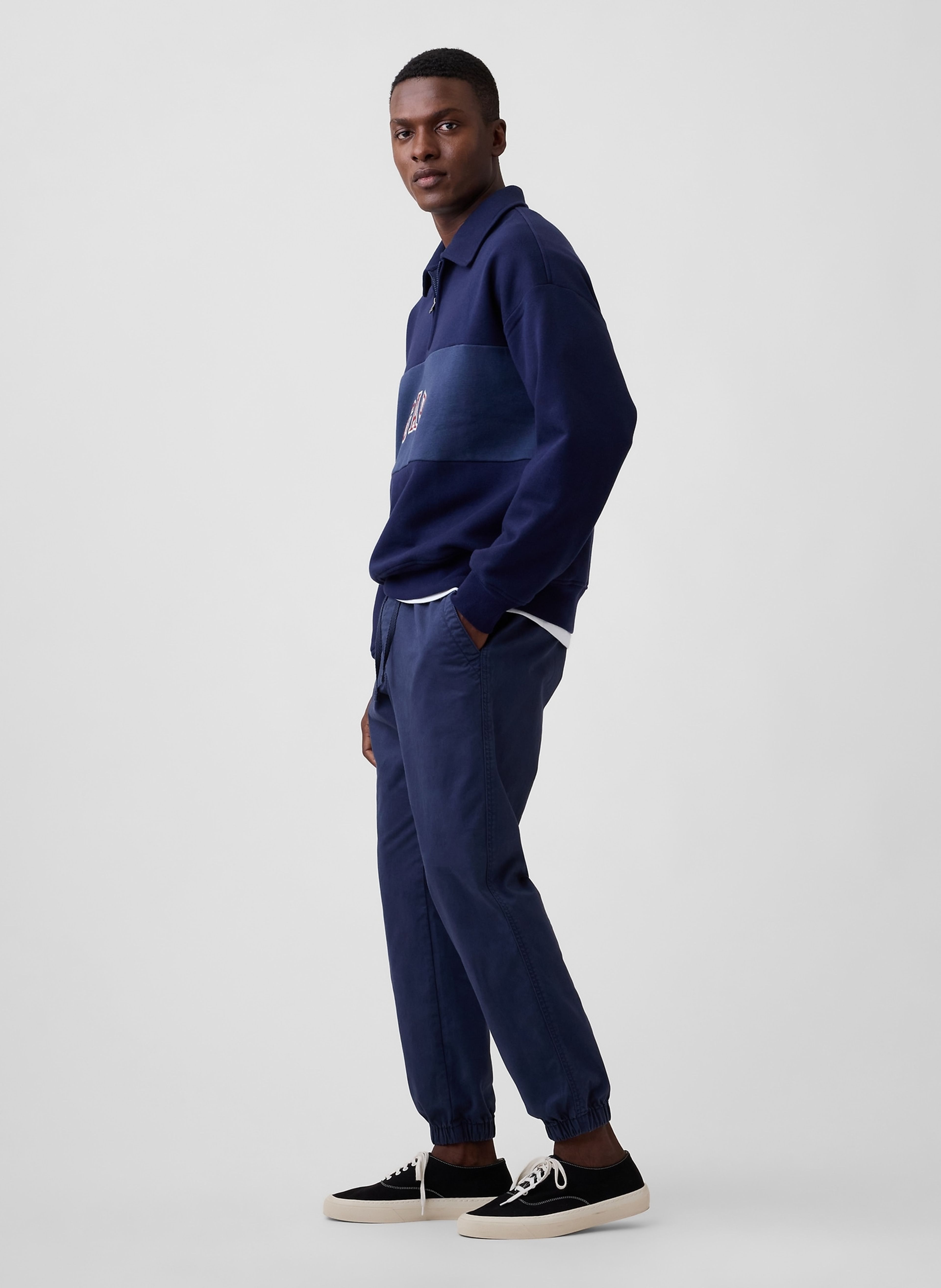 Kalhoty Joggers GapFlex - 004