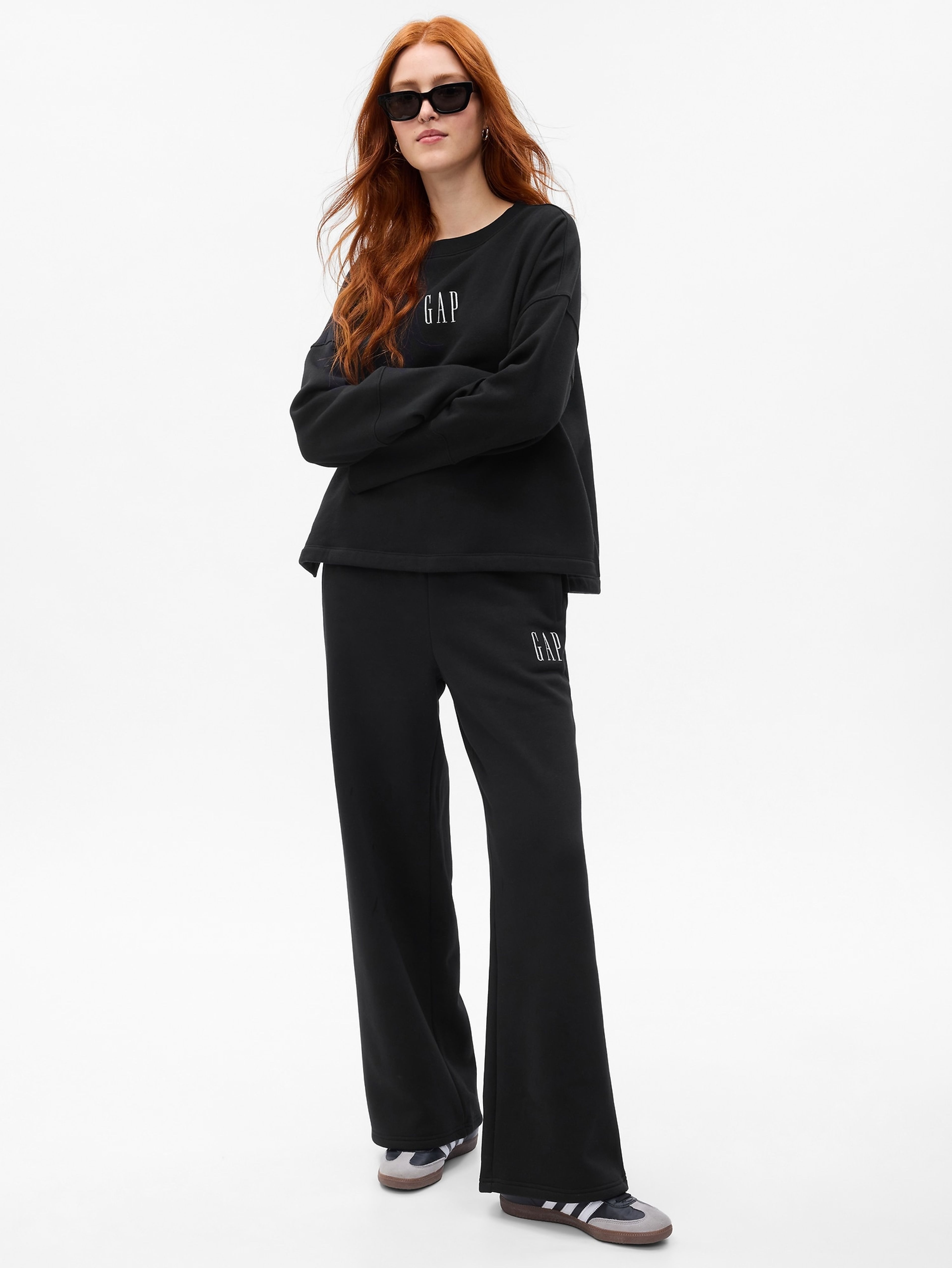 Mikina vintage soft s logom GAP