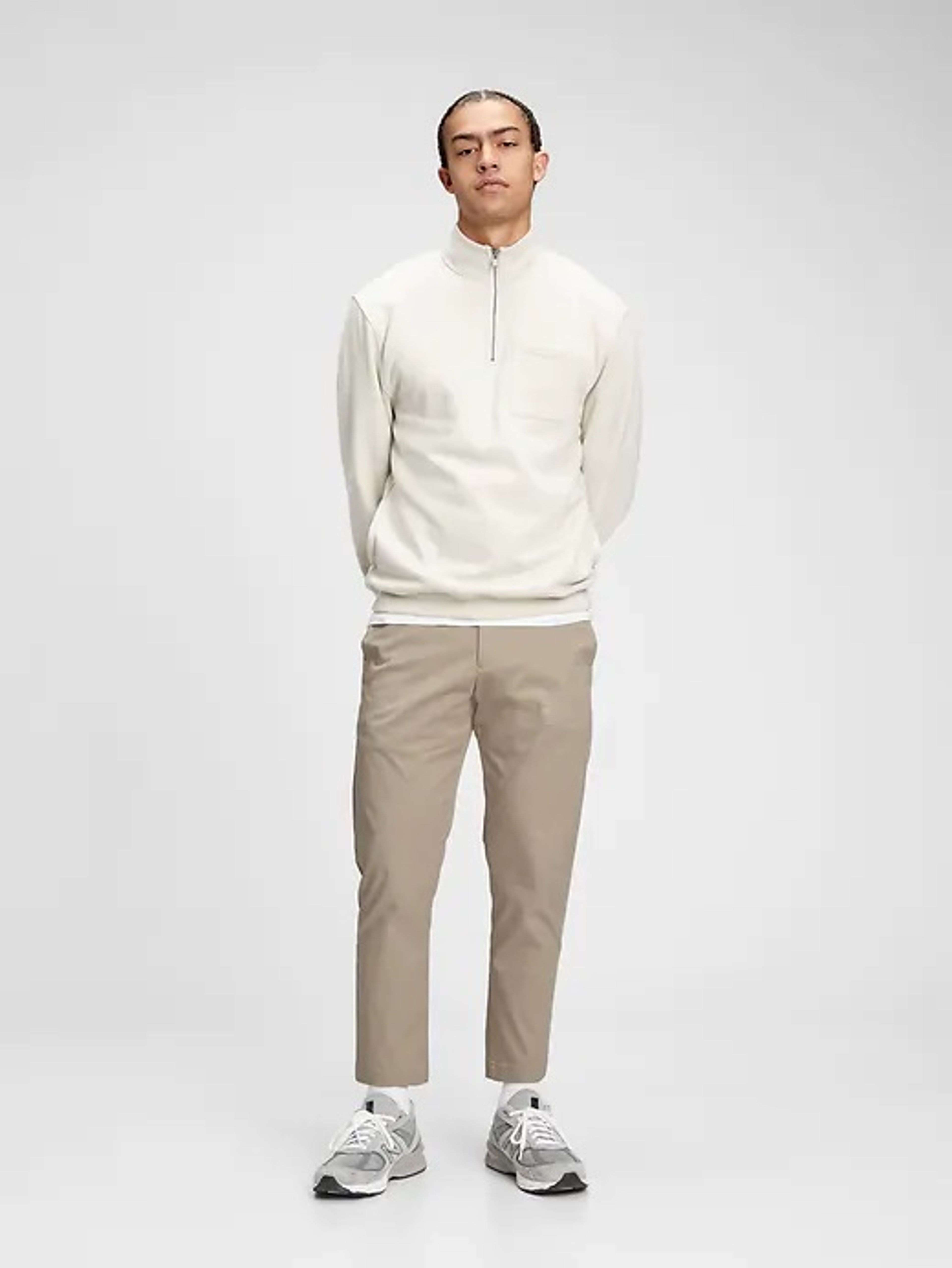 Nadrág modern slim cropped khaki GapFlex