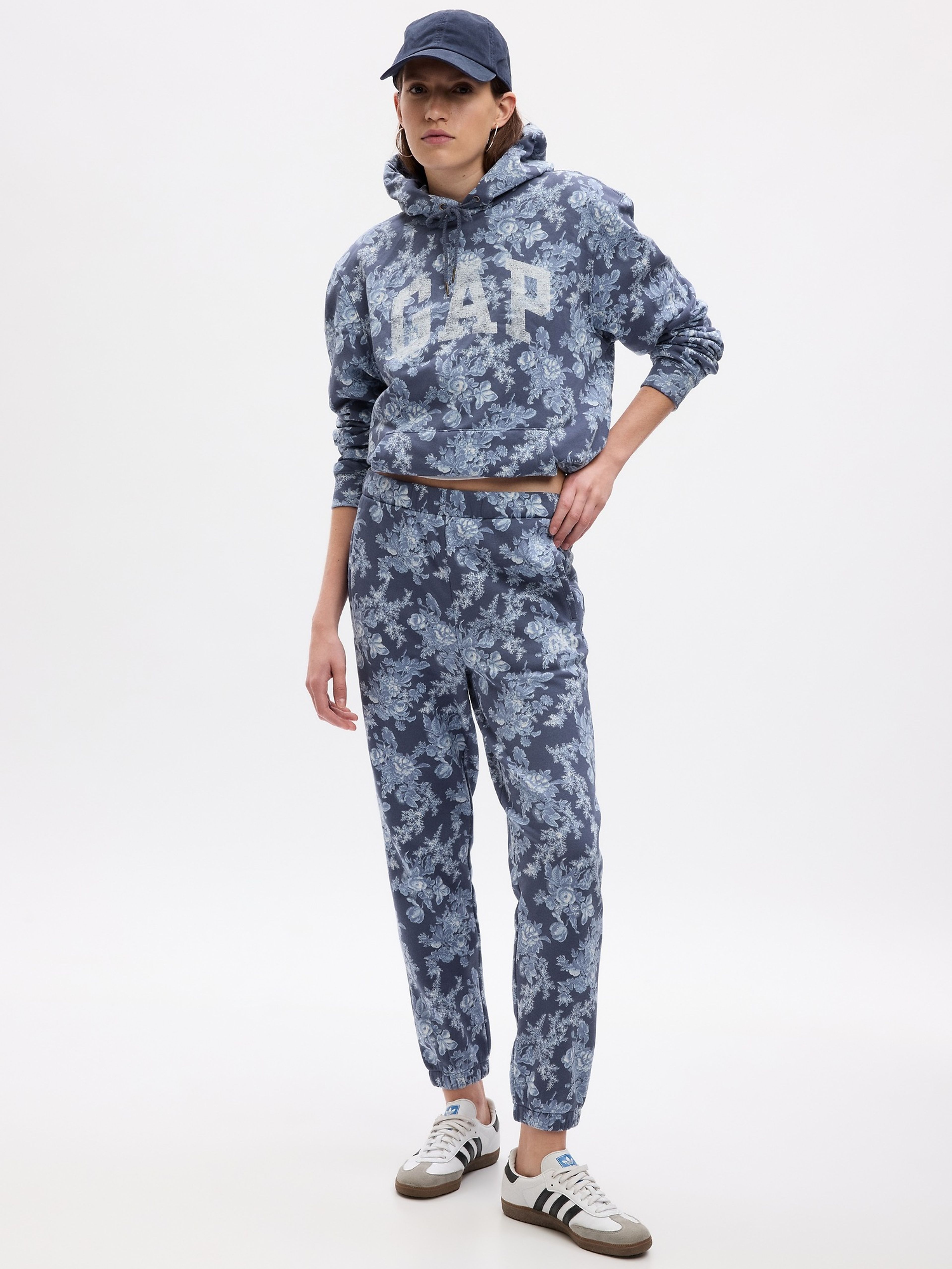 Spodnie dresowe Gap × LoveShackFancy