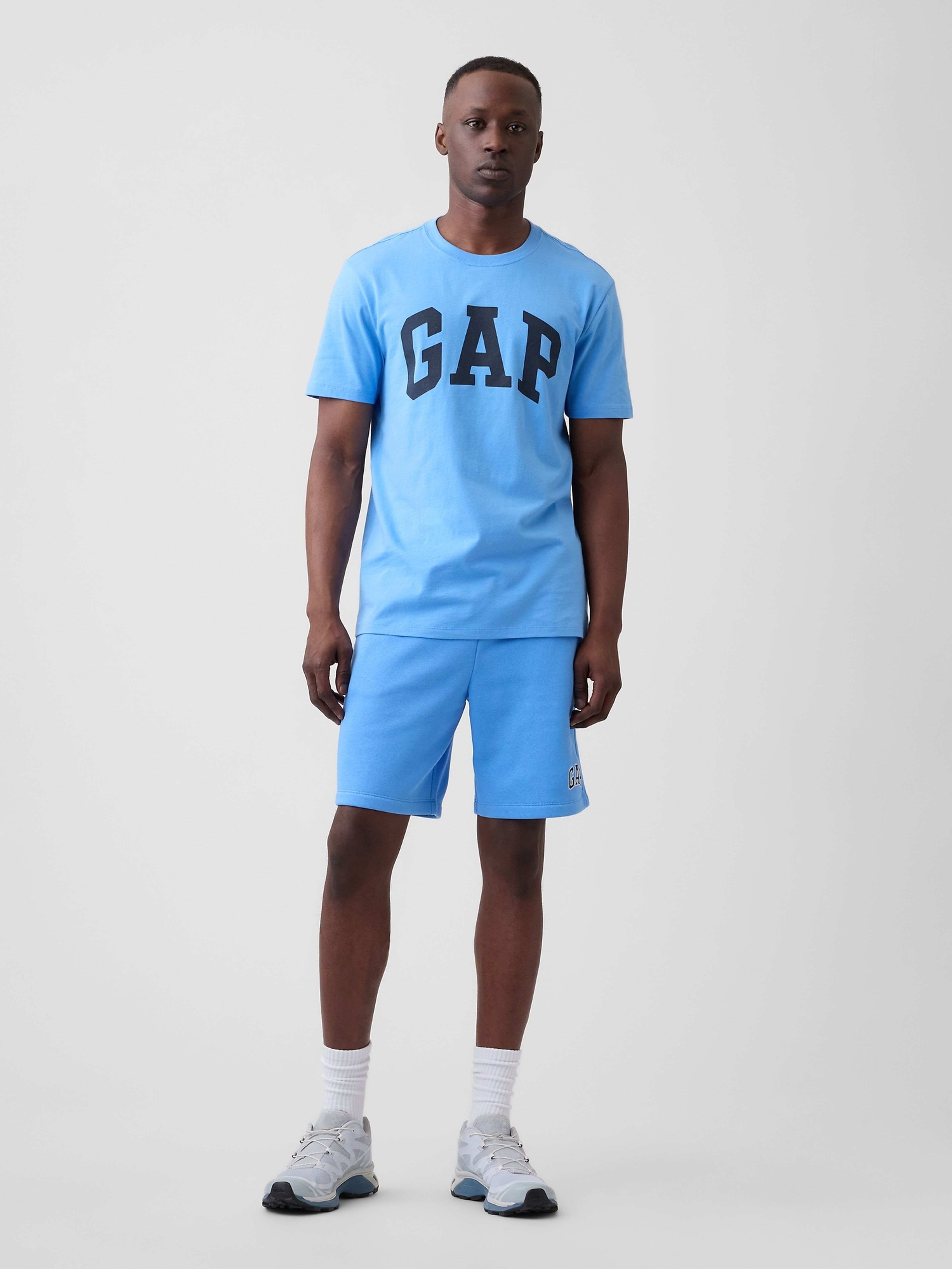 Shorts mit Logo - 001
