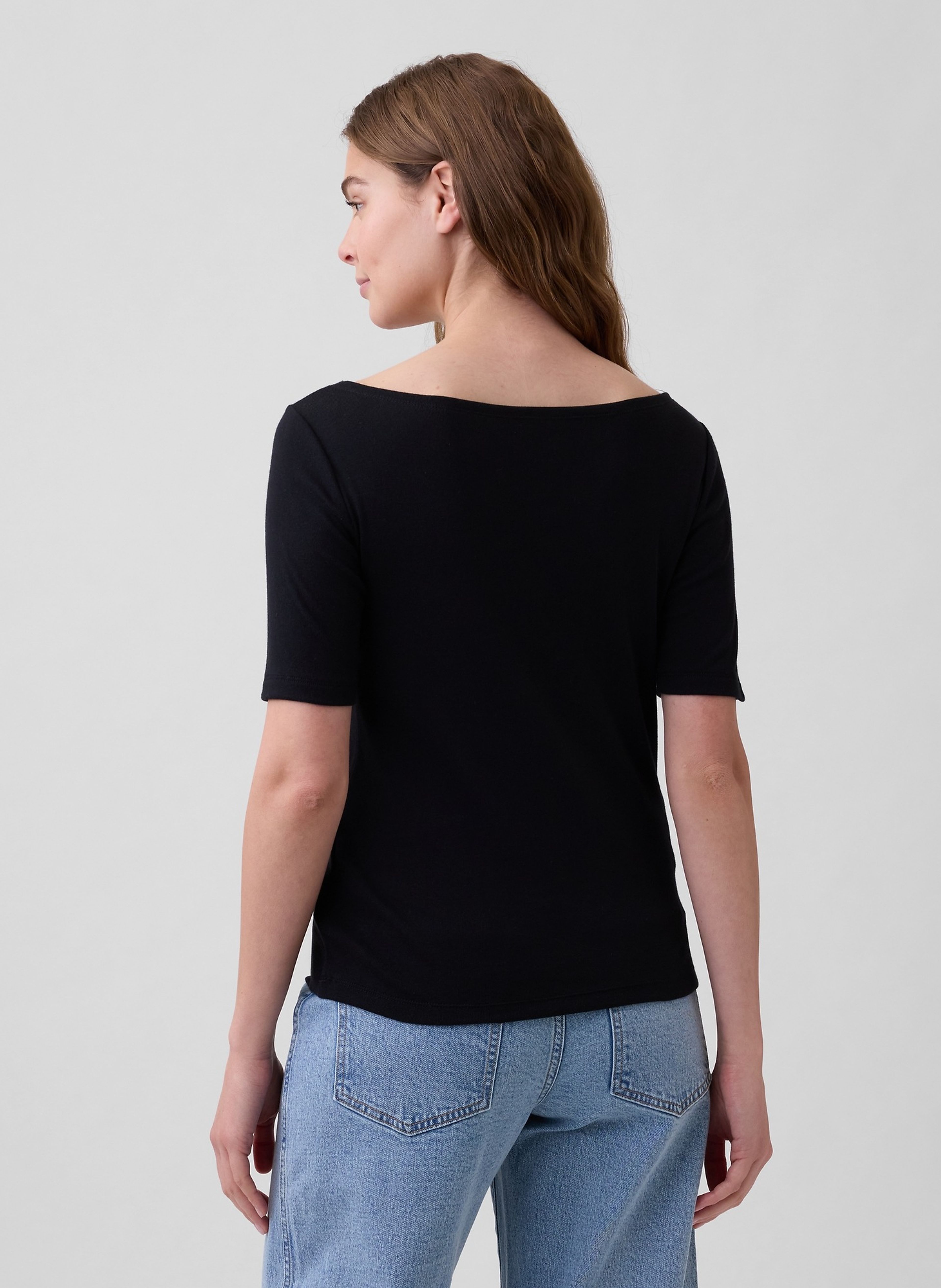 T-shirt à col bateau - 002
