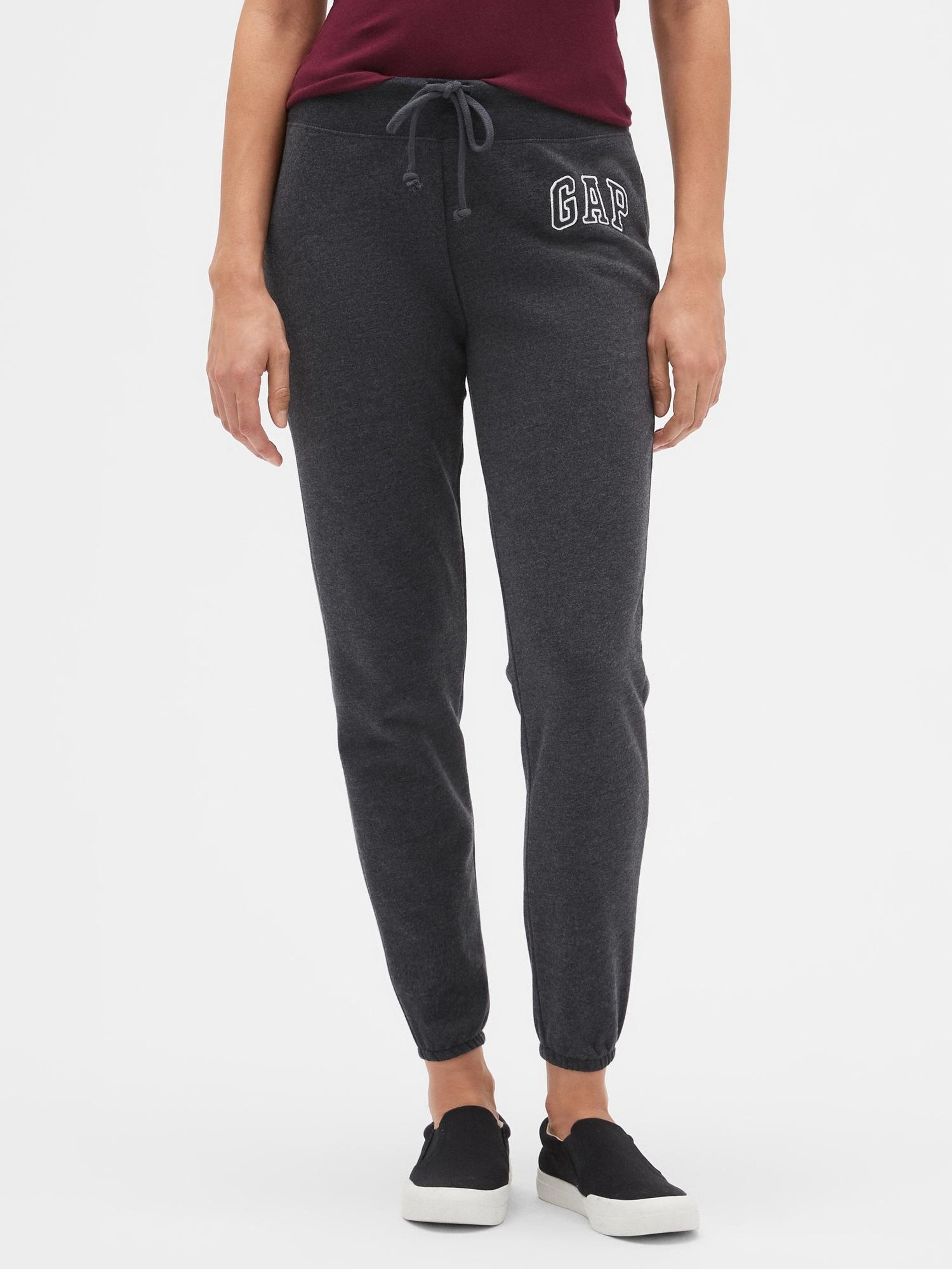 Sweatpants mit Fleece und Logo