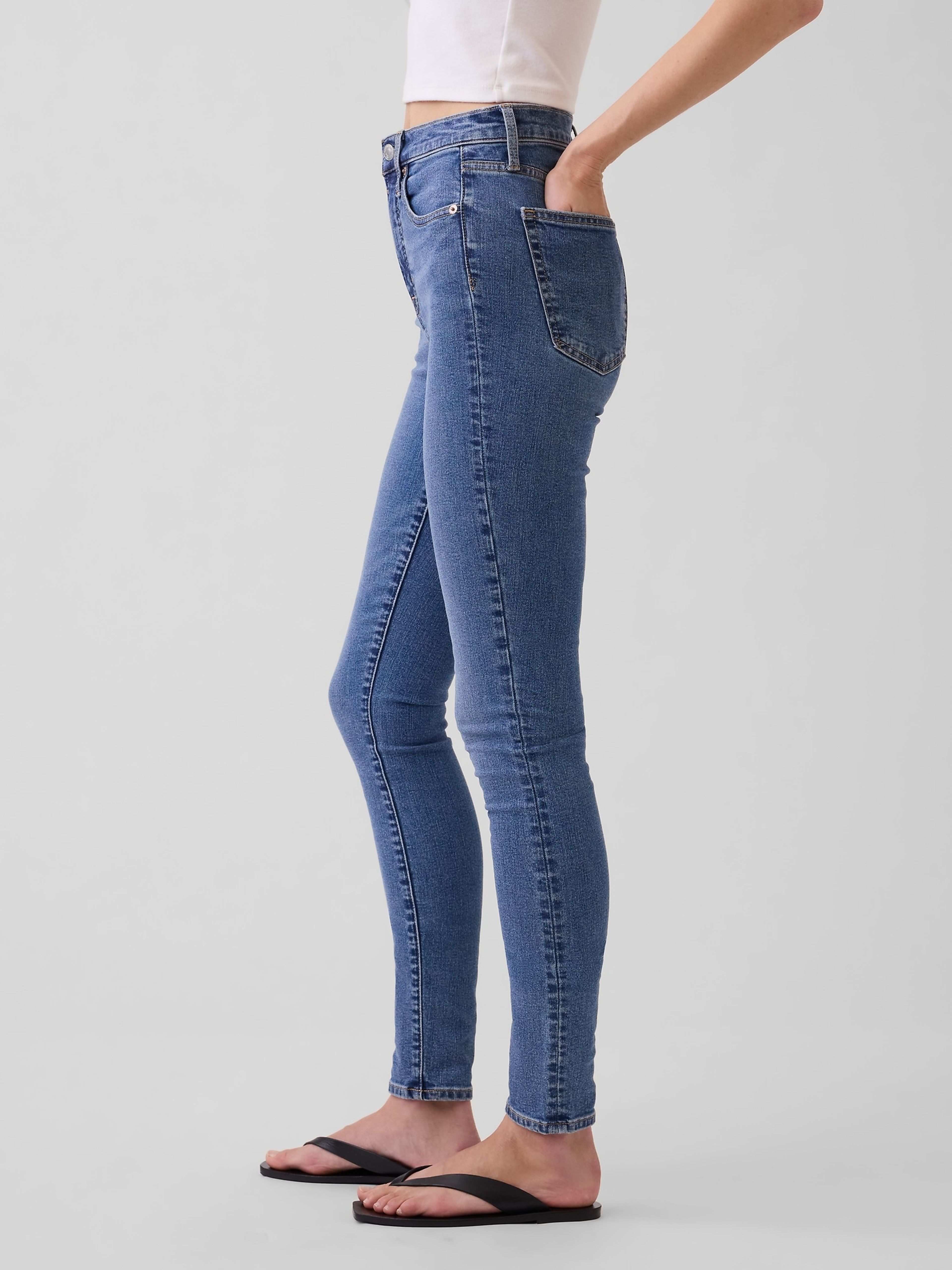 High Rise True Skinny Jeans - 003