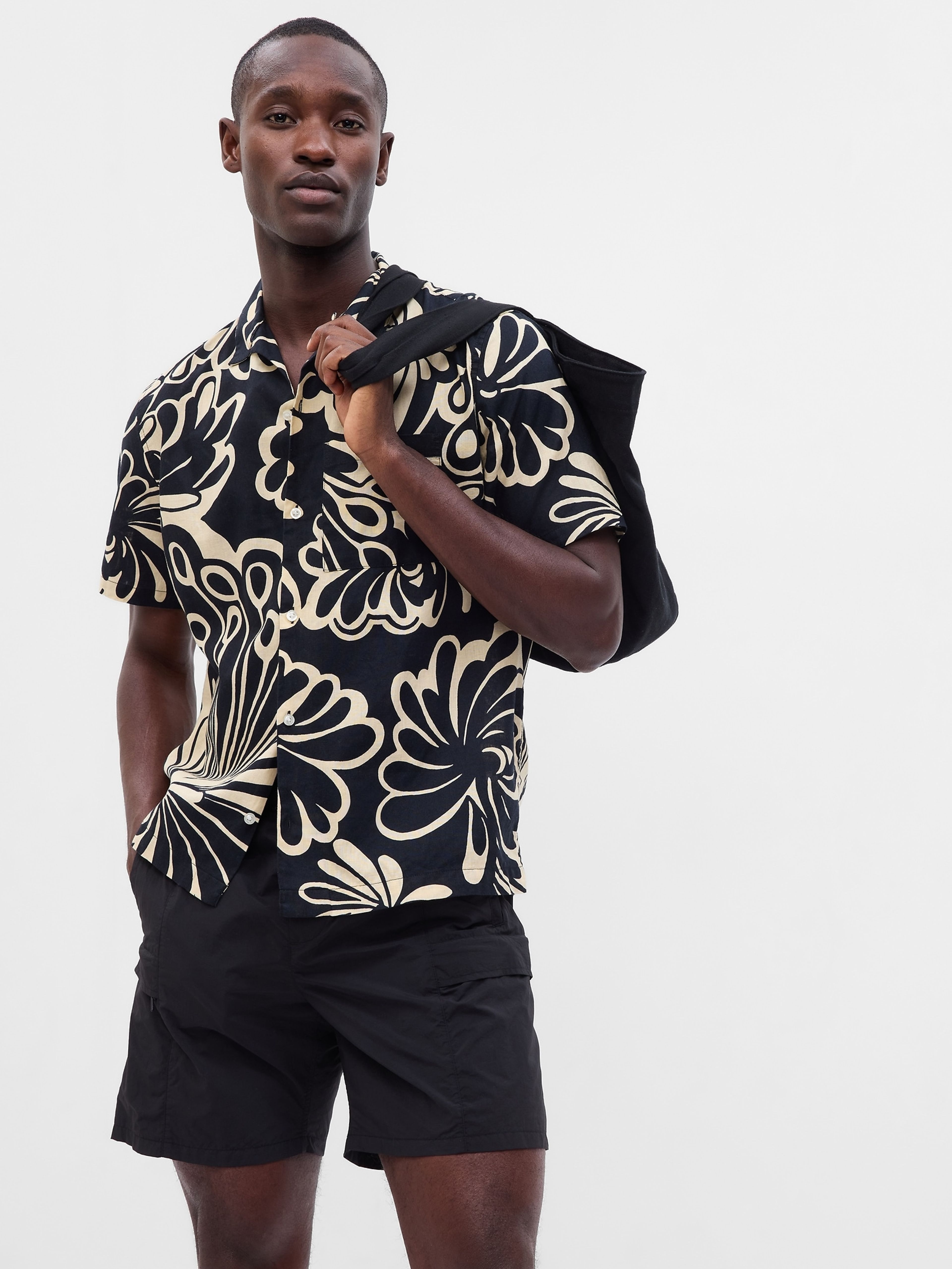 Lniana koszula we wzory